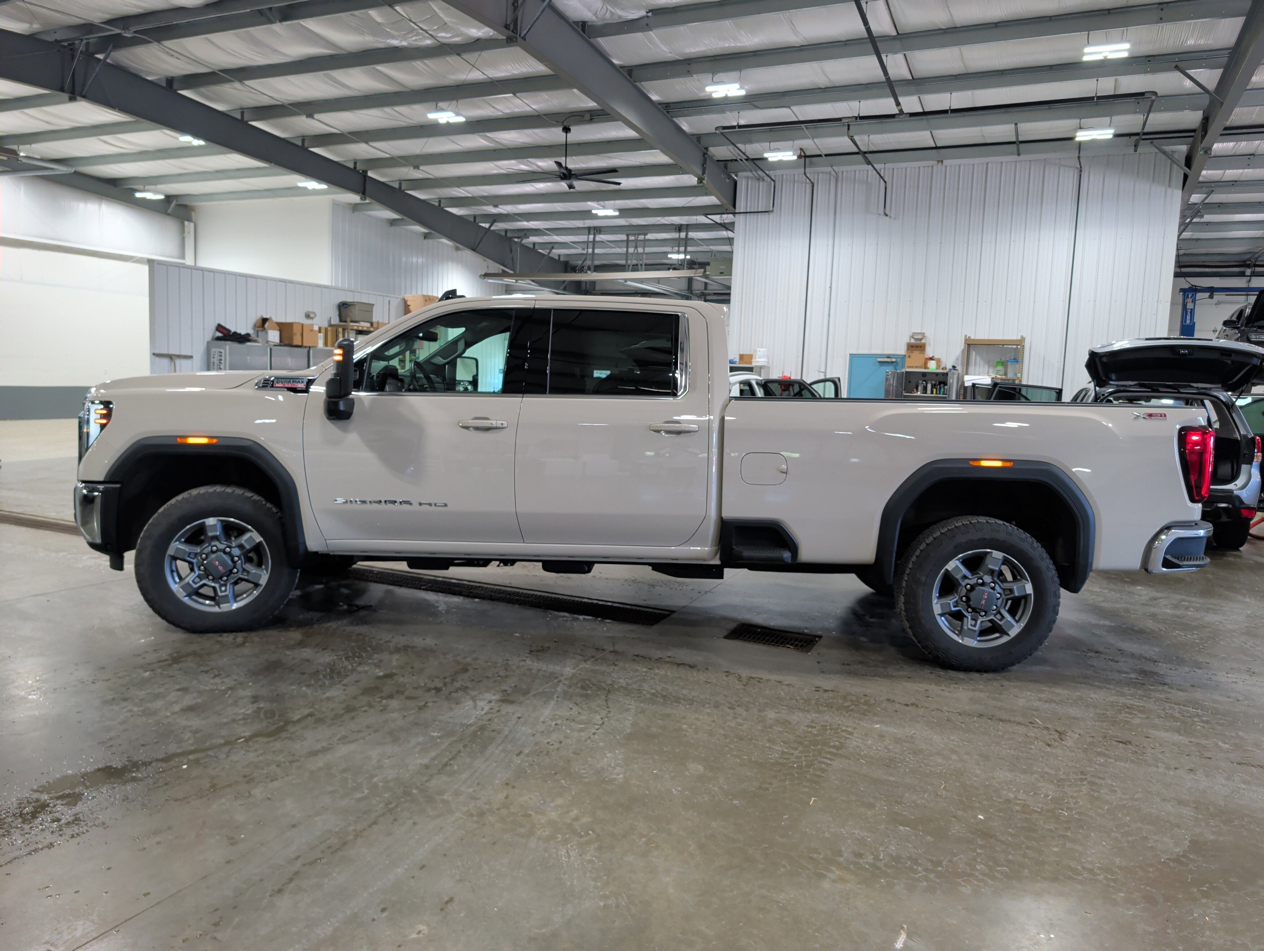 2026 GMC Sierra 3500 HD SLE