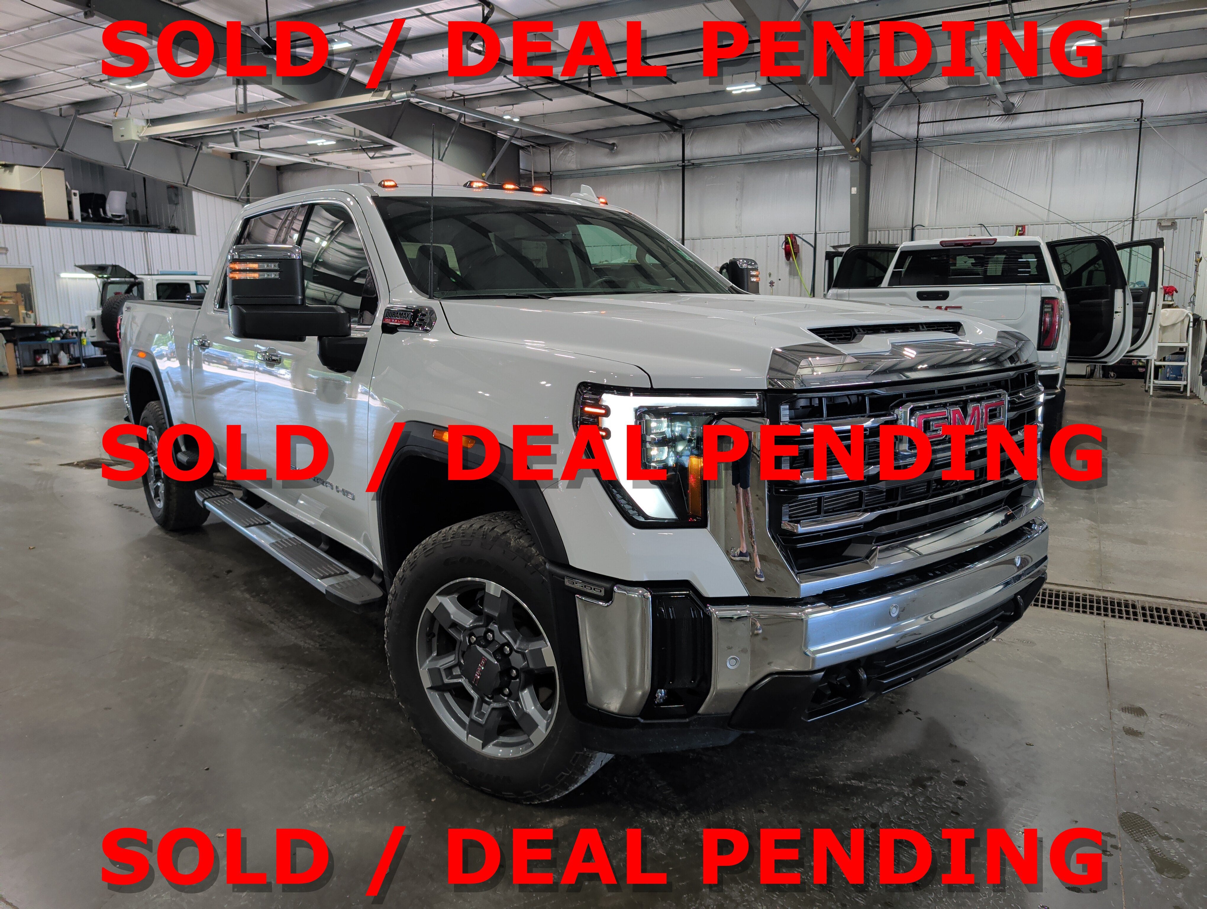 2025 GMC Sierra 3500 HD SLT