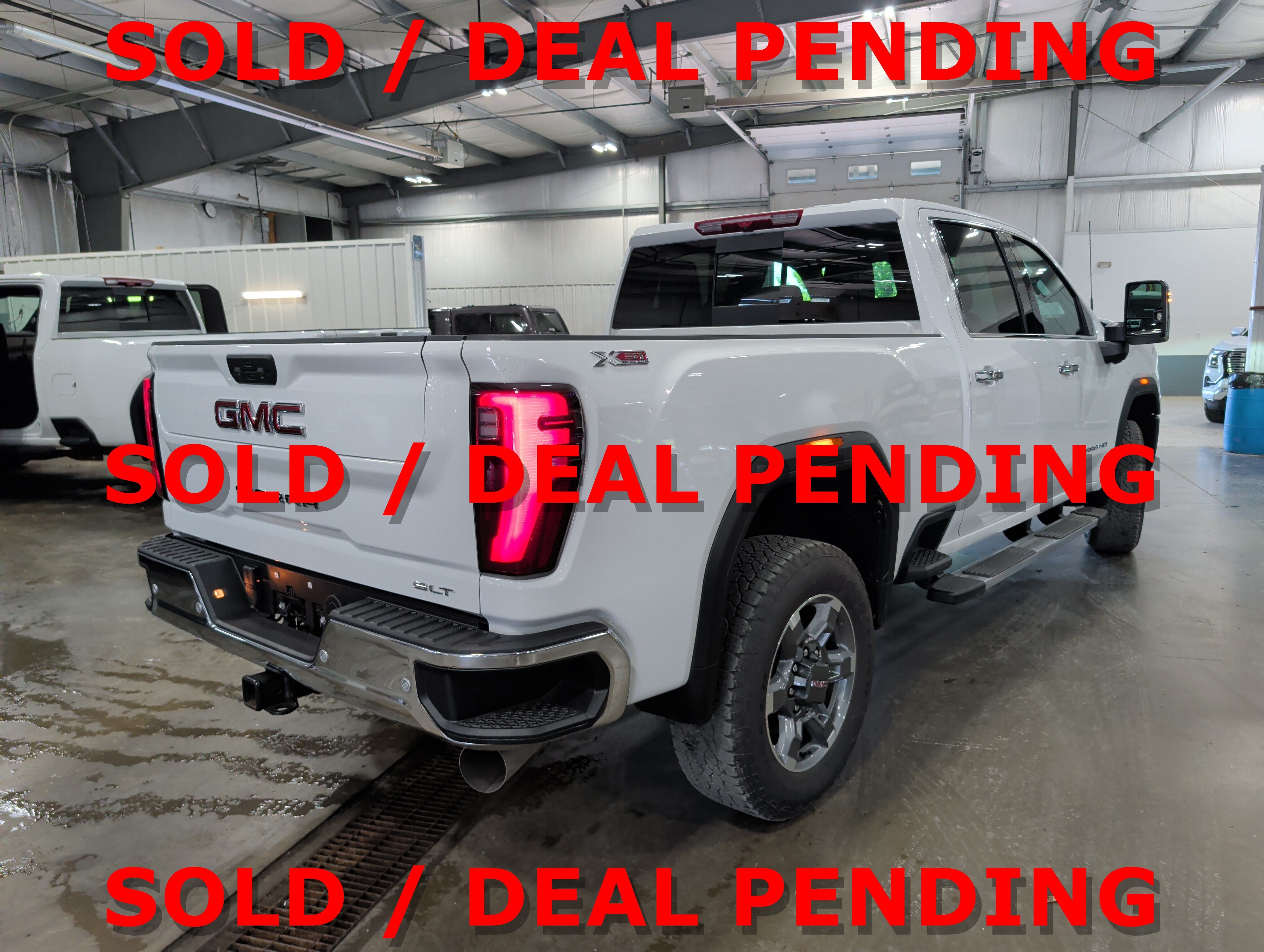 2025 GMC Sierra 3500 HD SLT