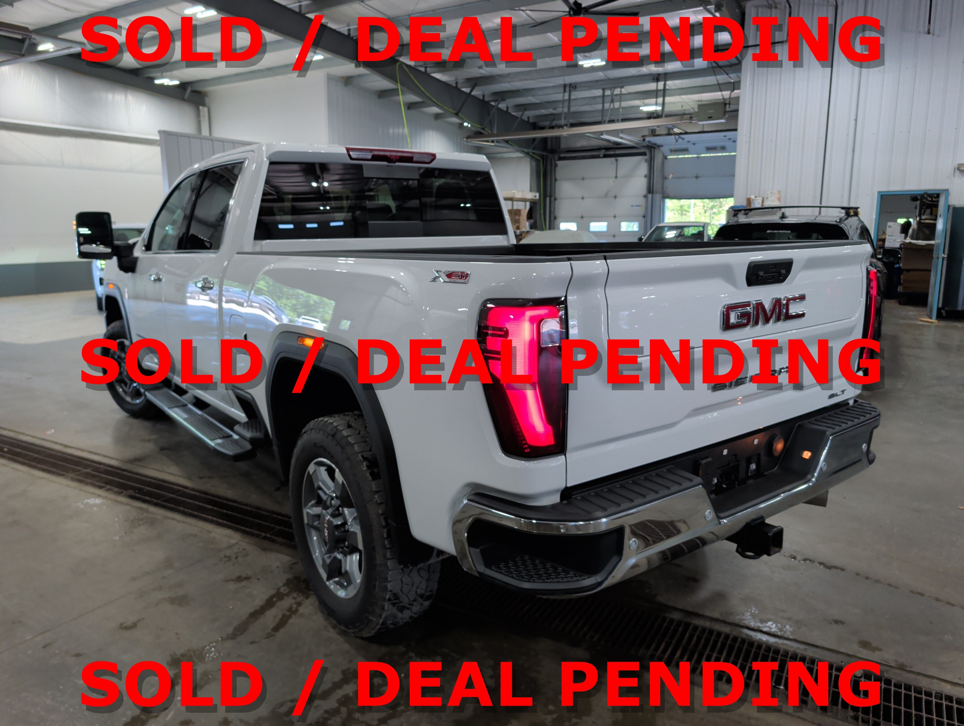 2025 GMC Sierra 3500 HD SLT