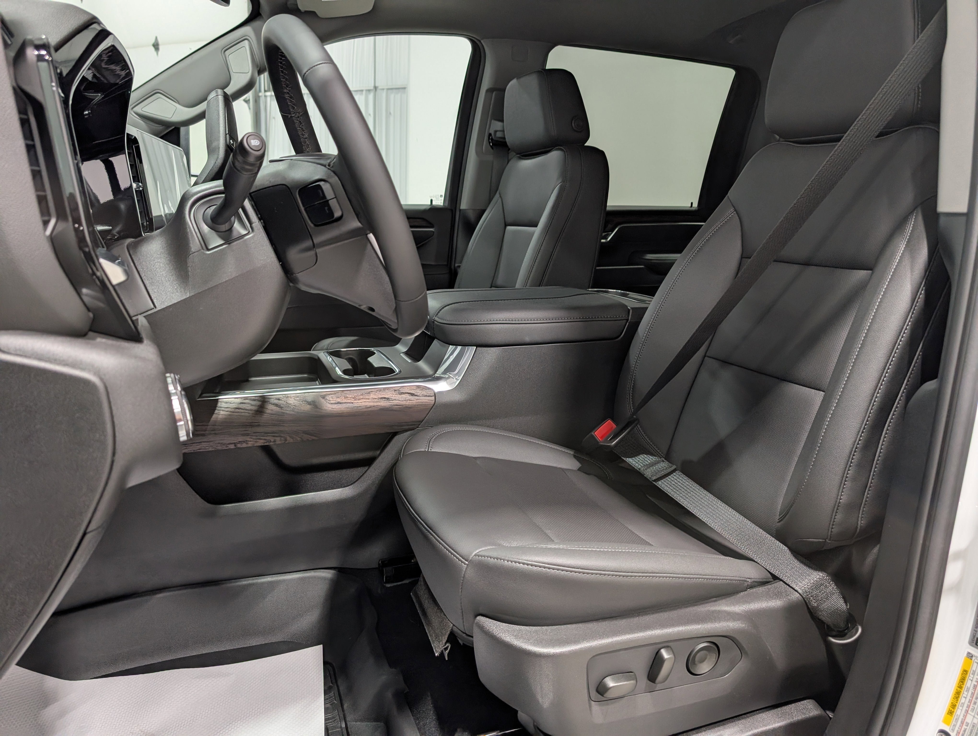 2025 GMC Sierra 3500 HD SLT