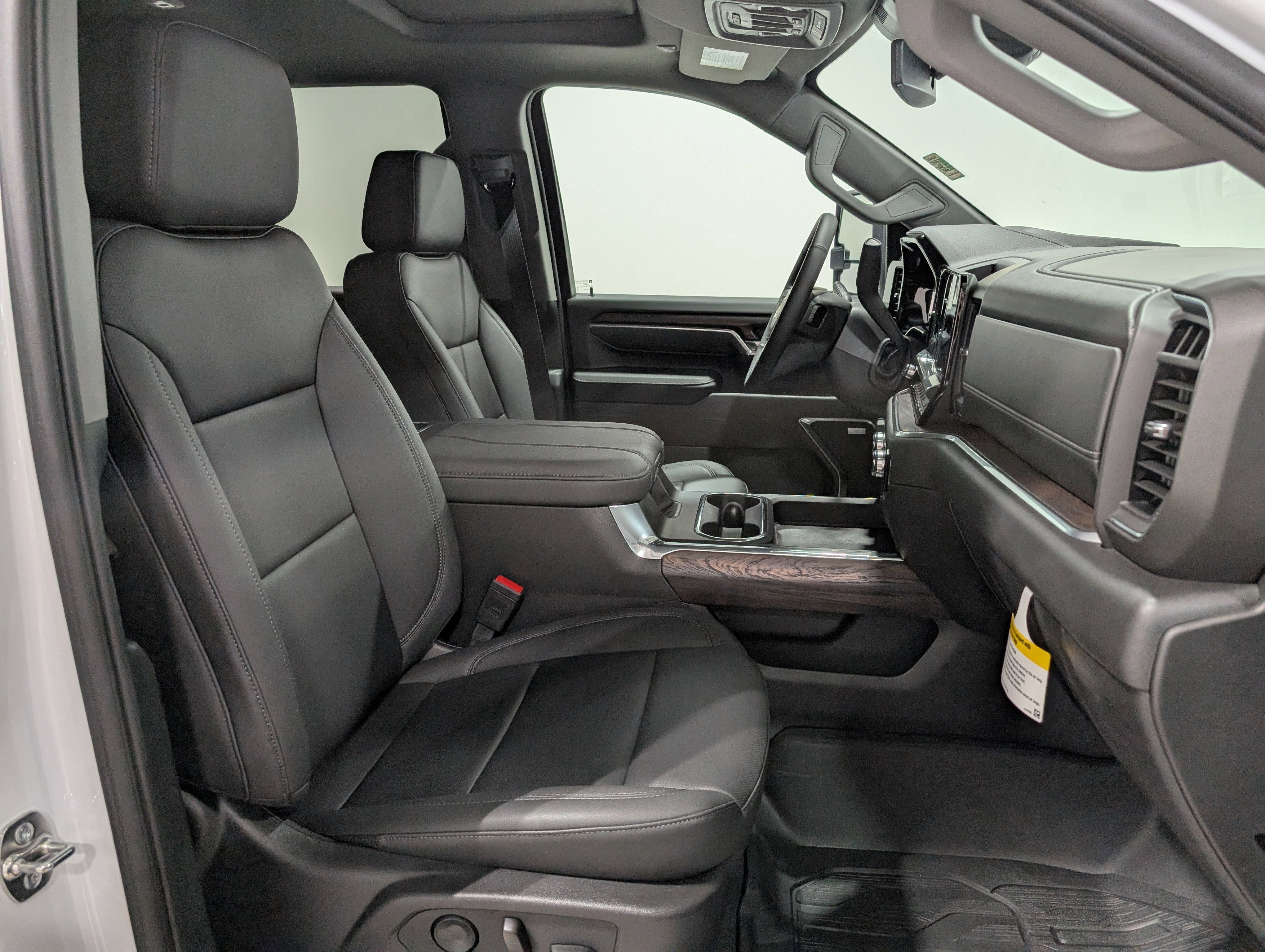 2025 GMC Sierra 3500 HD SLT