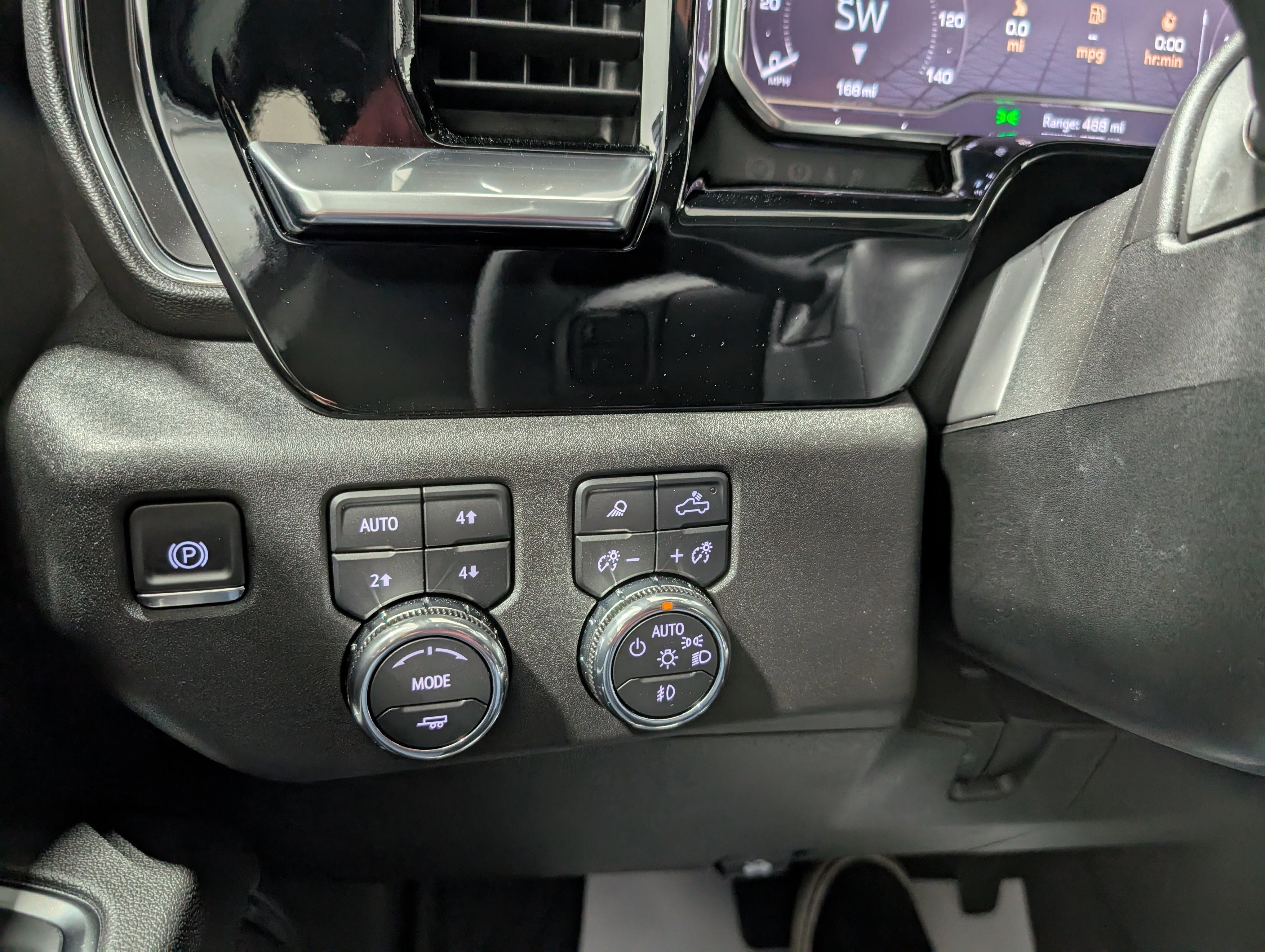 2025 GMC Sierra 3500 HD SLT