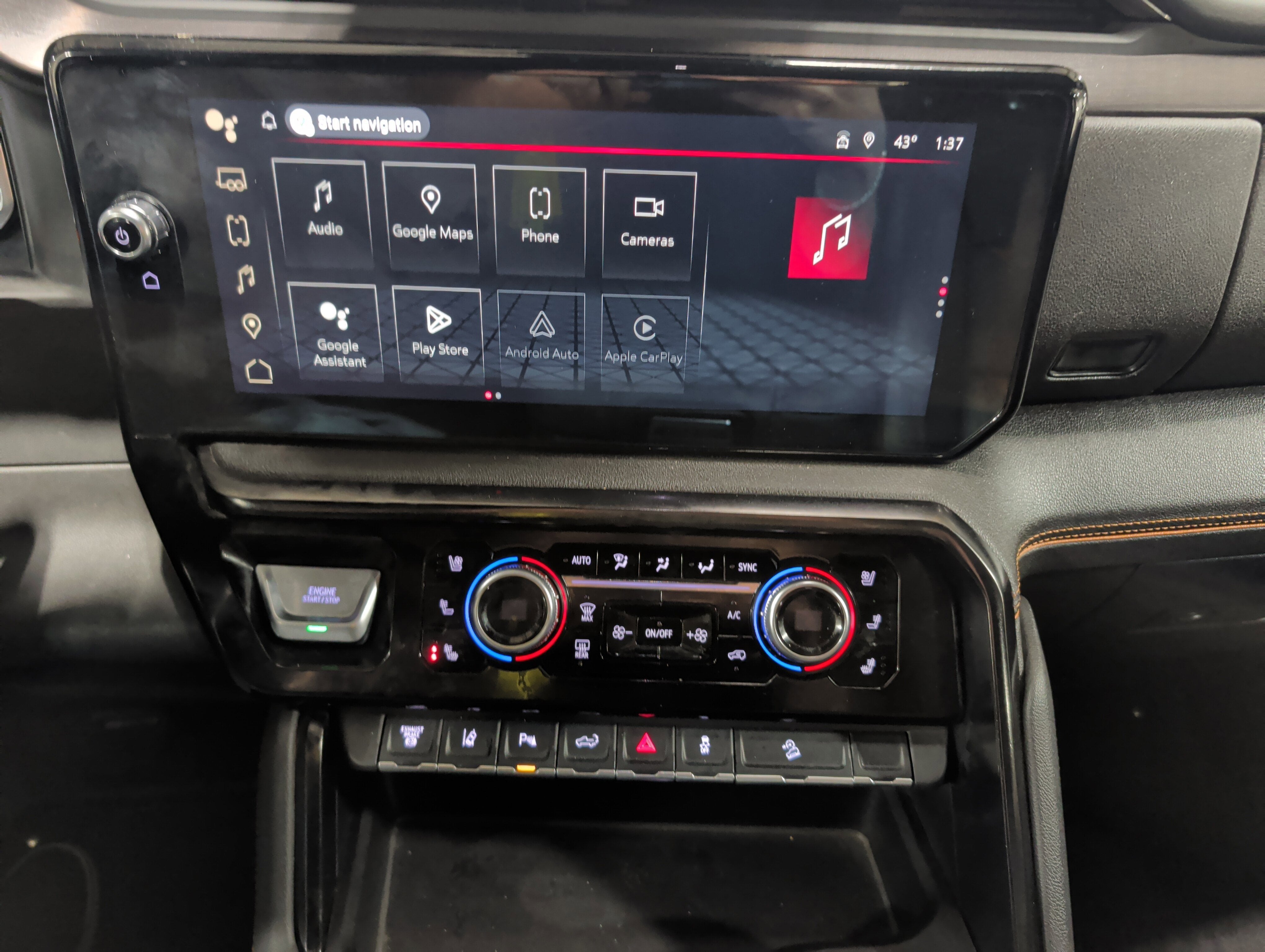 2025 GMC Sierra 3500 HD AT4