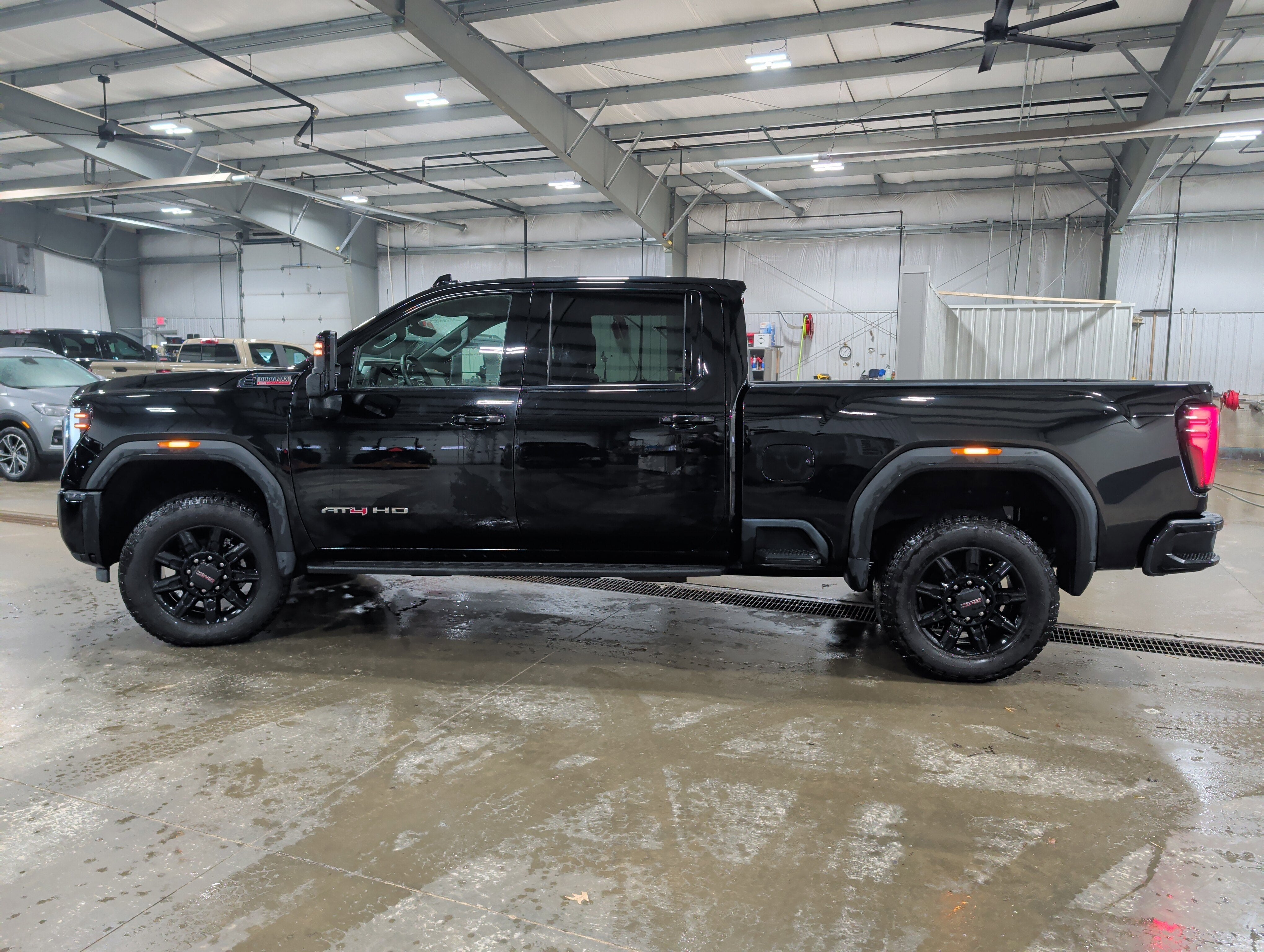 2025 GMC Sierra 3500 HD AT4
