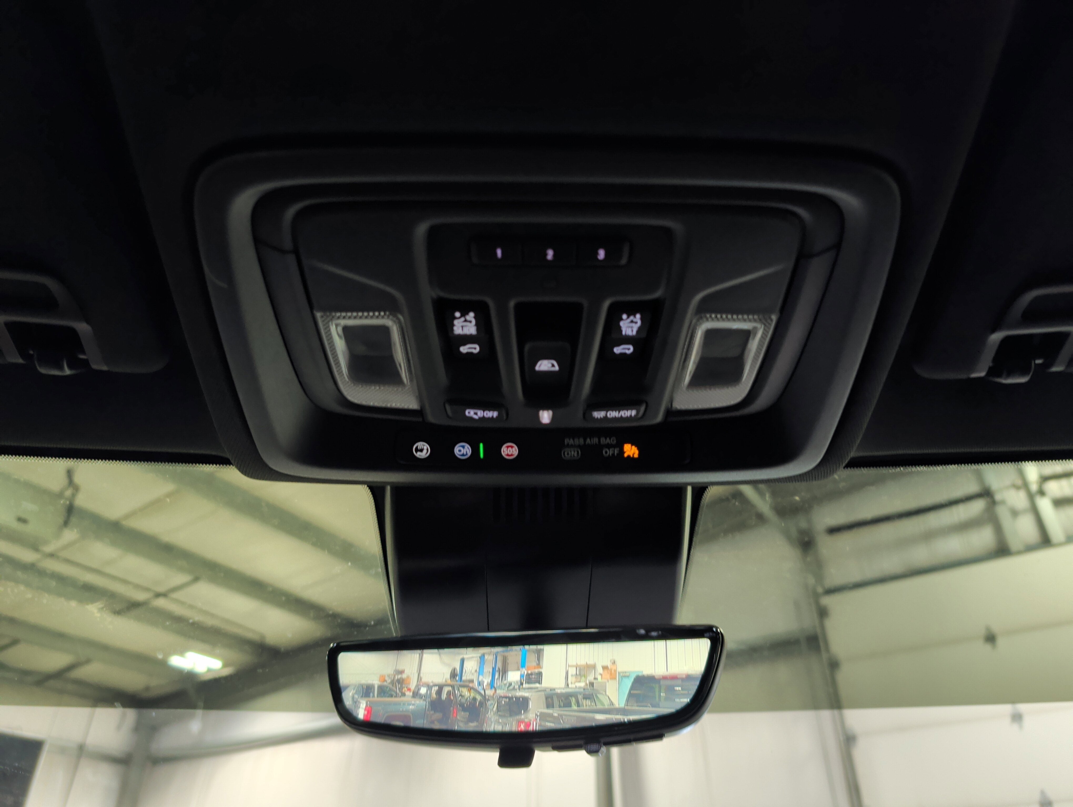 2025 GMC Sierra 3500 HD AT4