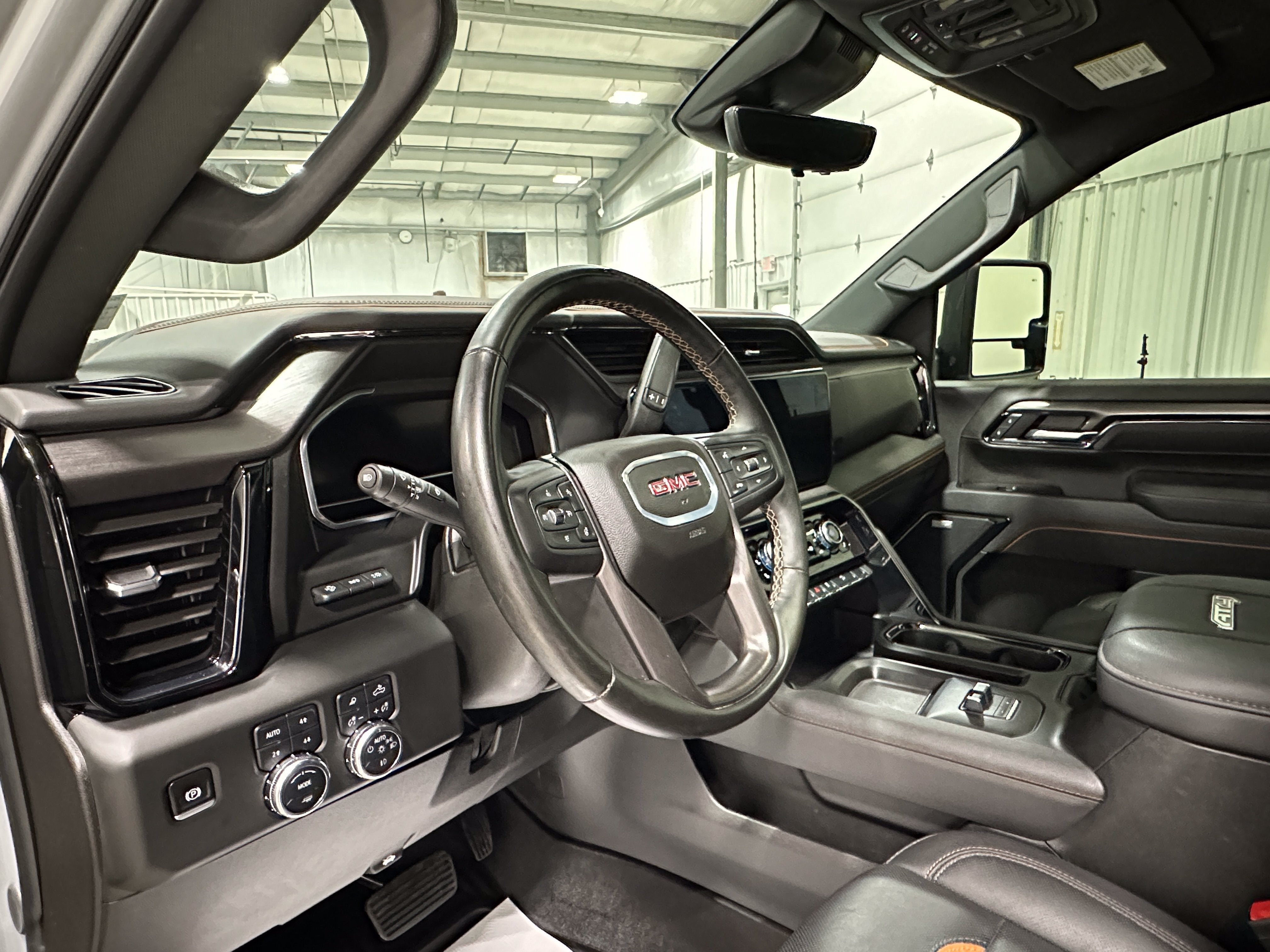 2025 GMC Sierra 3500 HD AT4