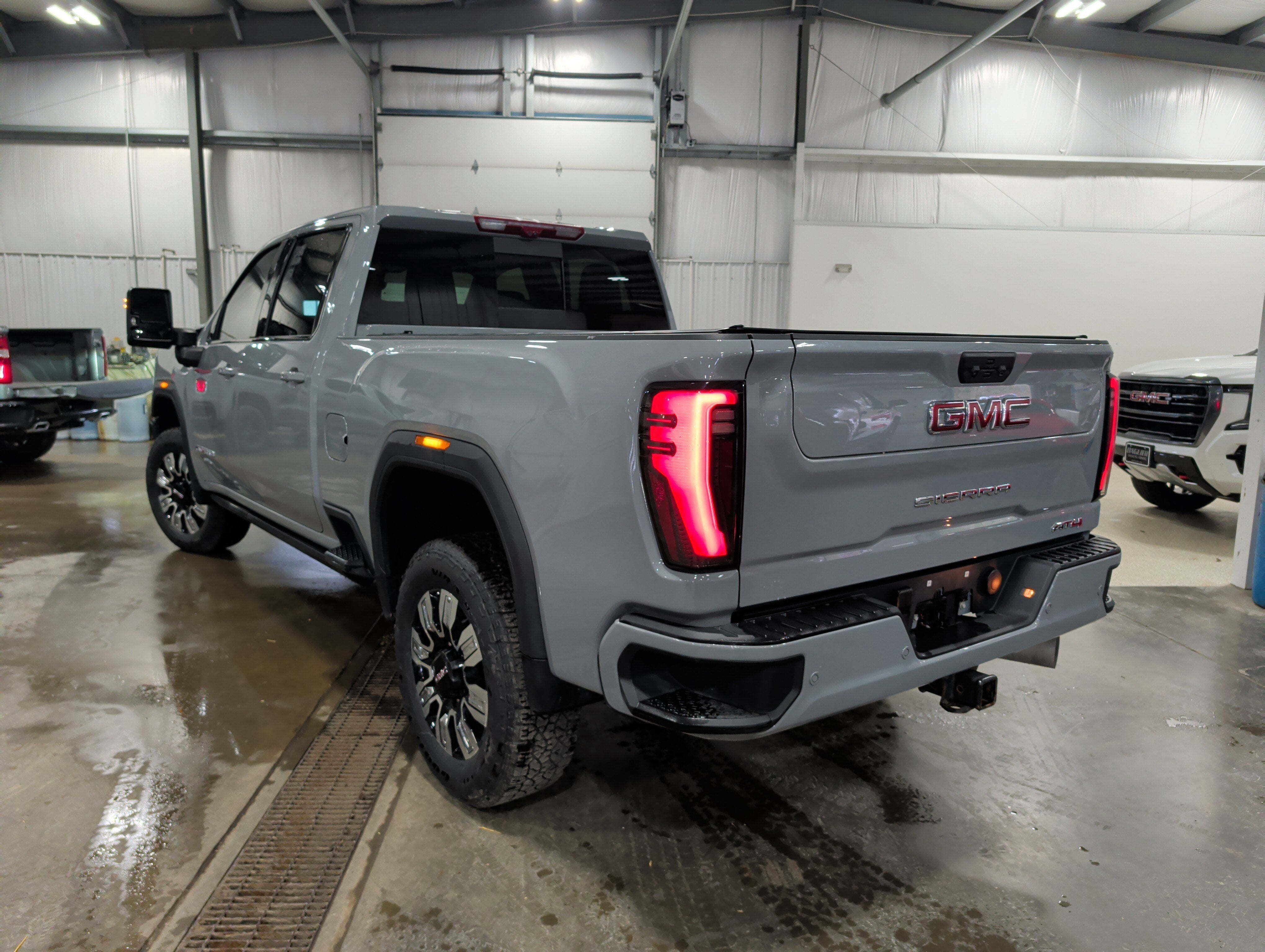 2025 GMC Sierra 3500 HD AT4