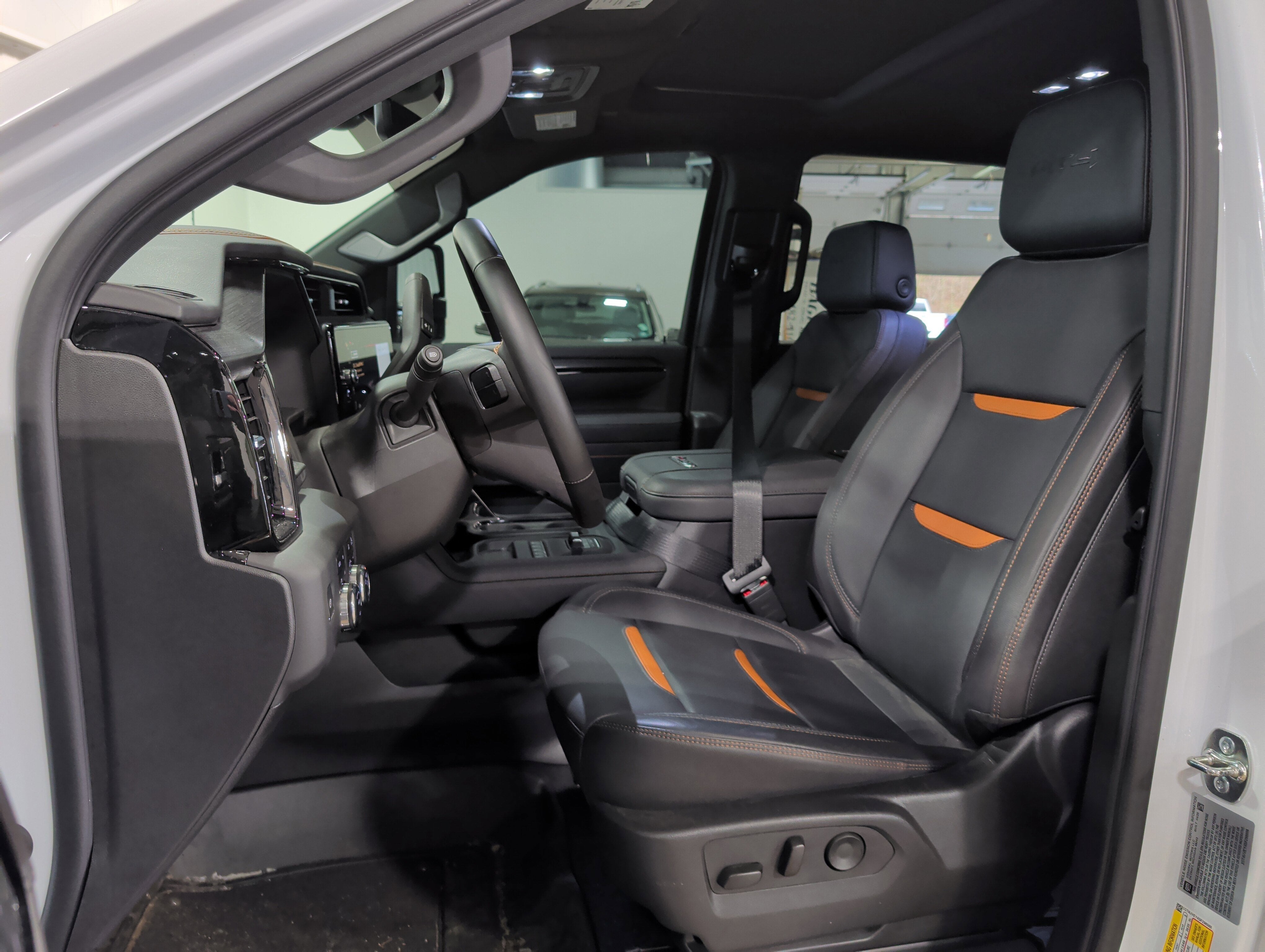 2025 GMC Sierra 3500 HD AT4