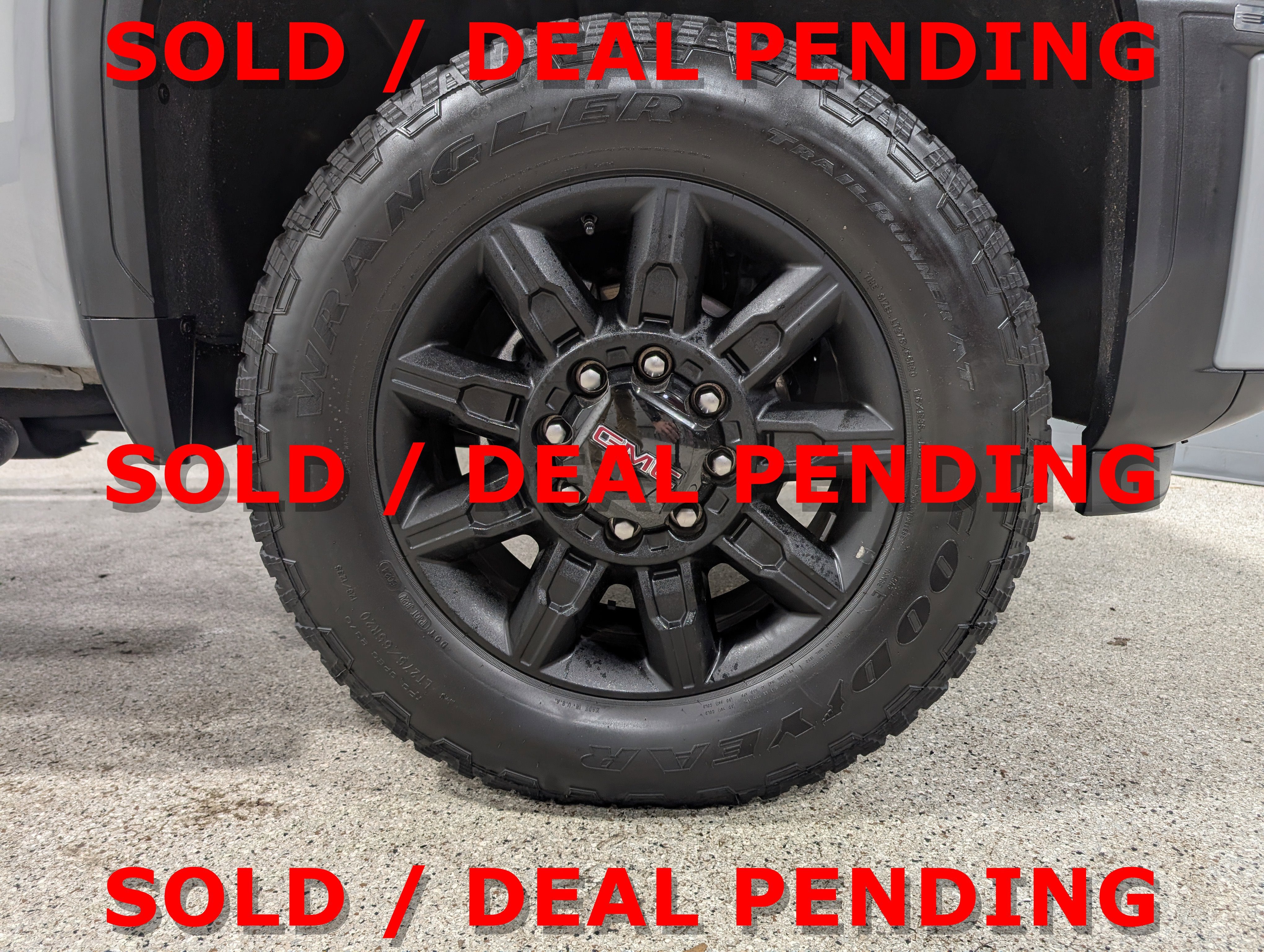 2025 GMC Sierra 3500 HD AT4