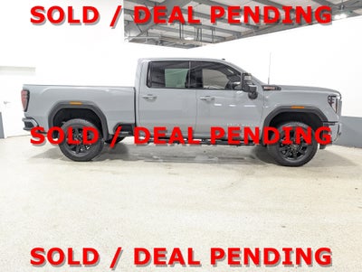 2025 GMC Sierra 3500 HD AT4