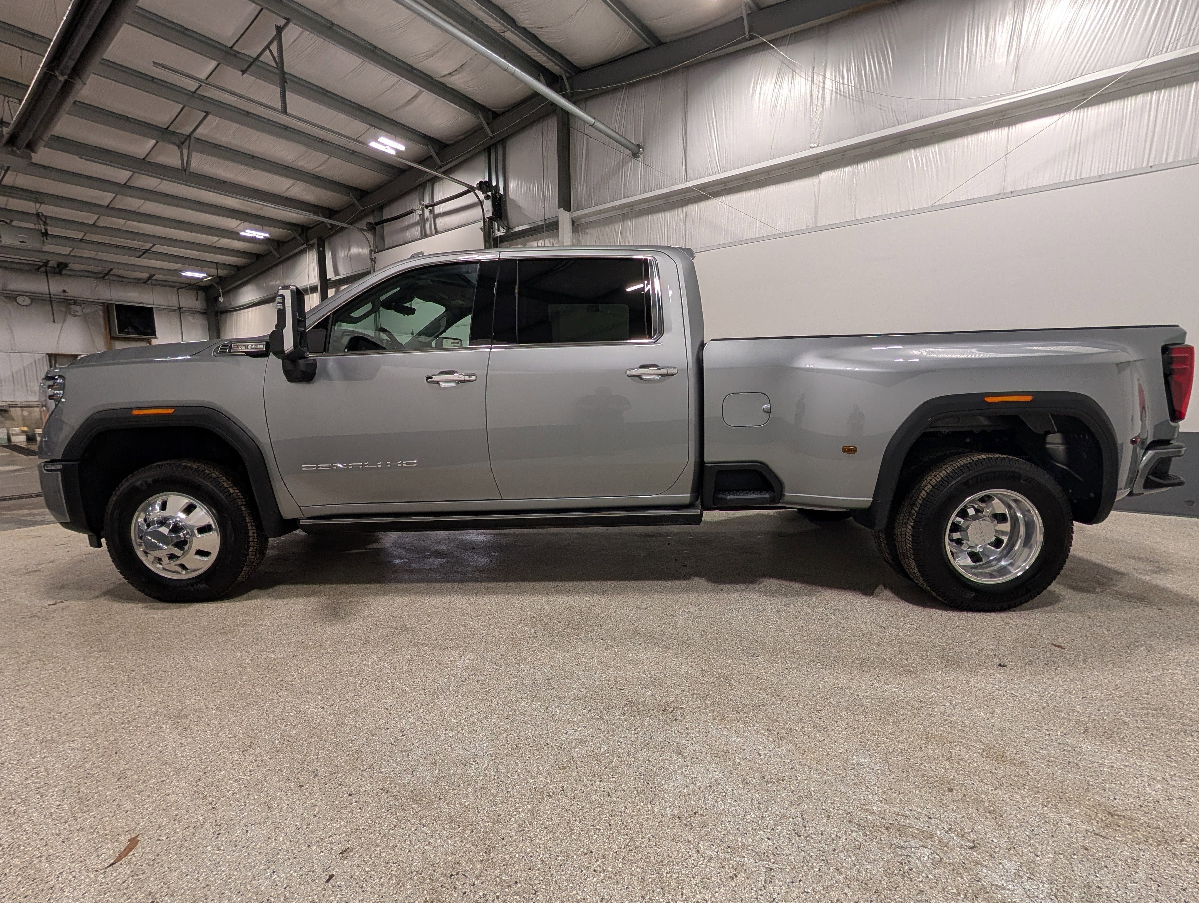 2026 GMC Sierra 3500 HD Denali DRW