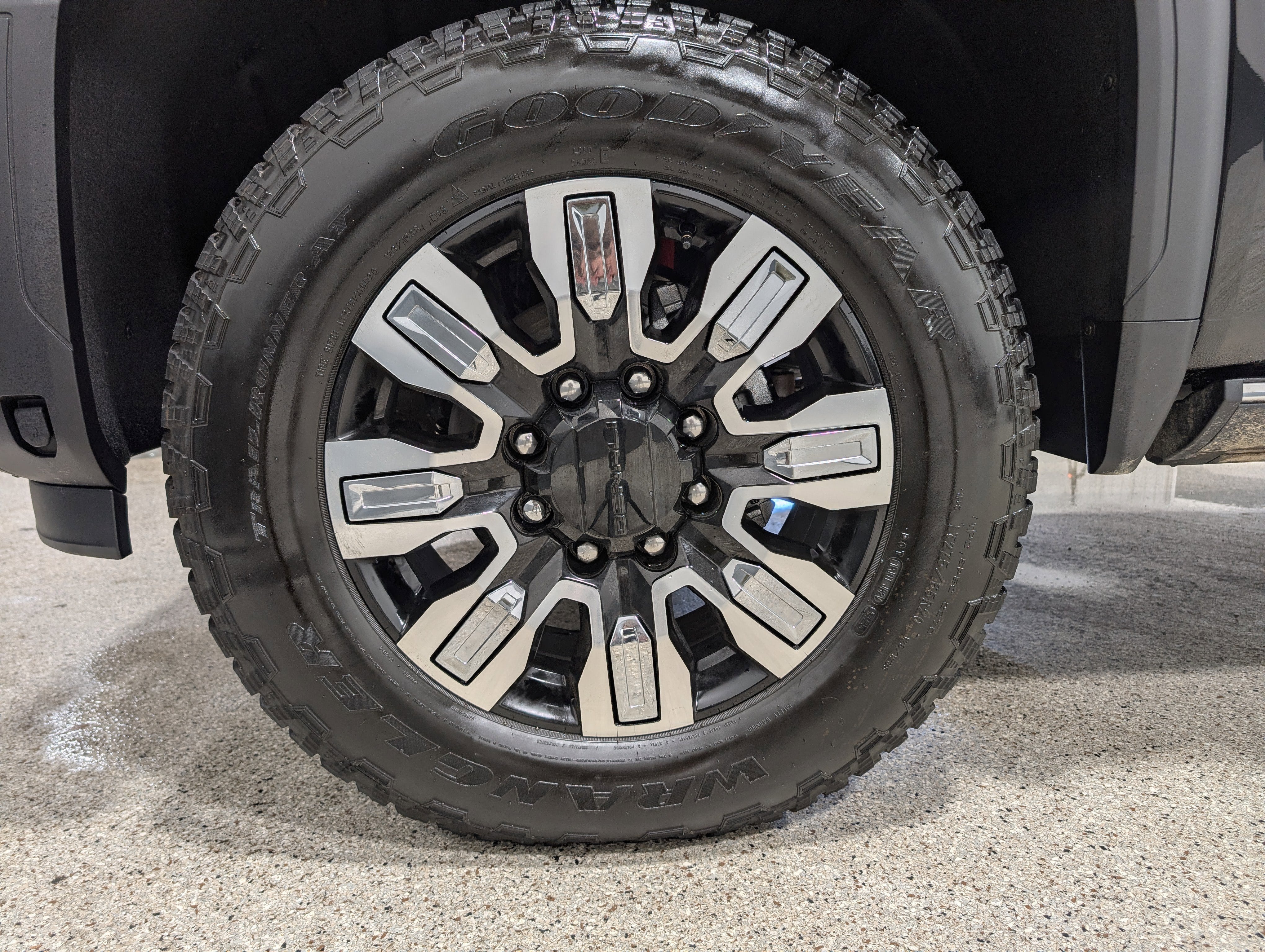 2025 GMC Sierra 3500 HD Denali