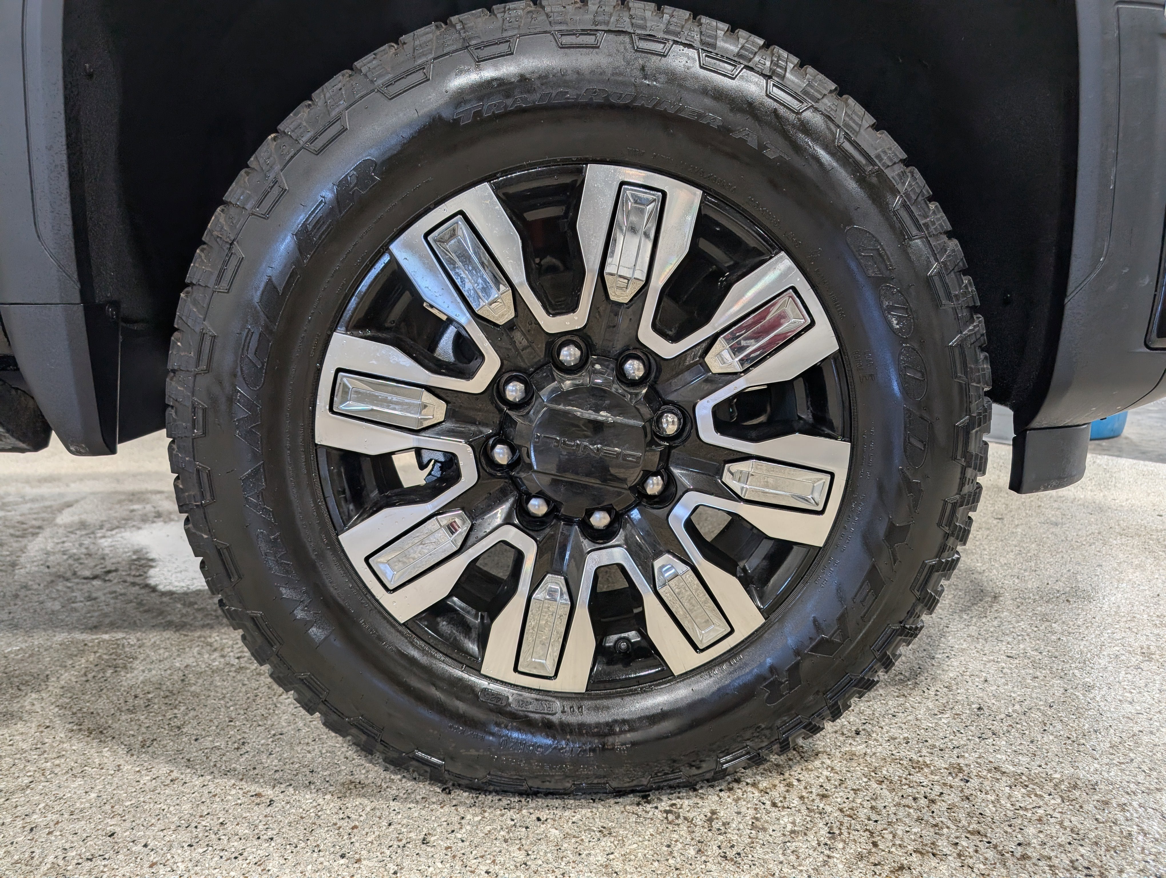 2025 GMC Sierra 3500 HD Denali