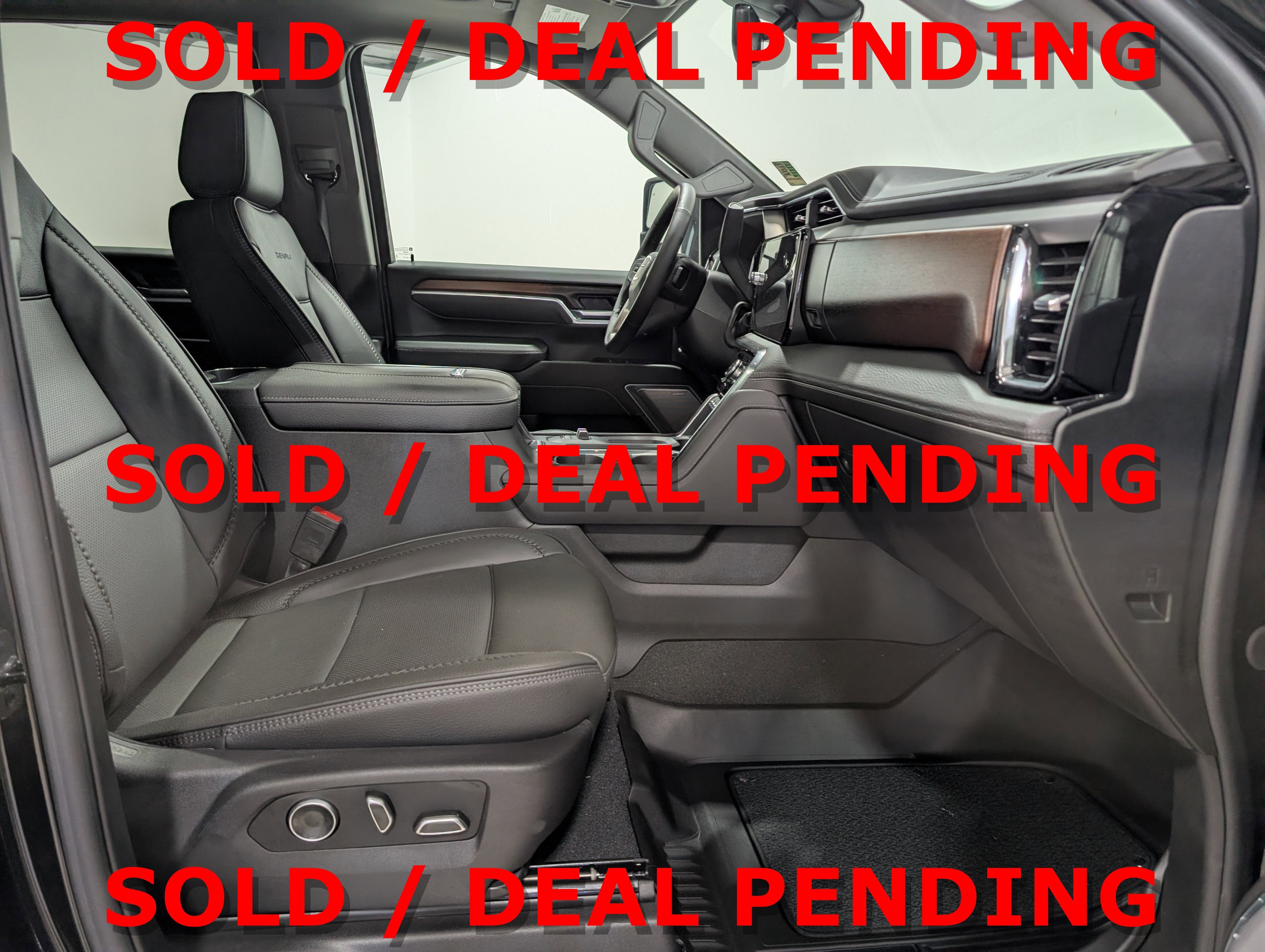 2025 GMC Sierra 3500 HD Denali