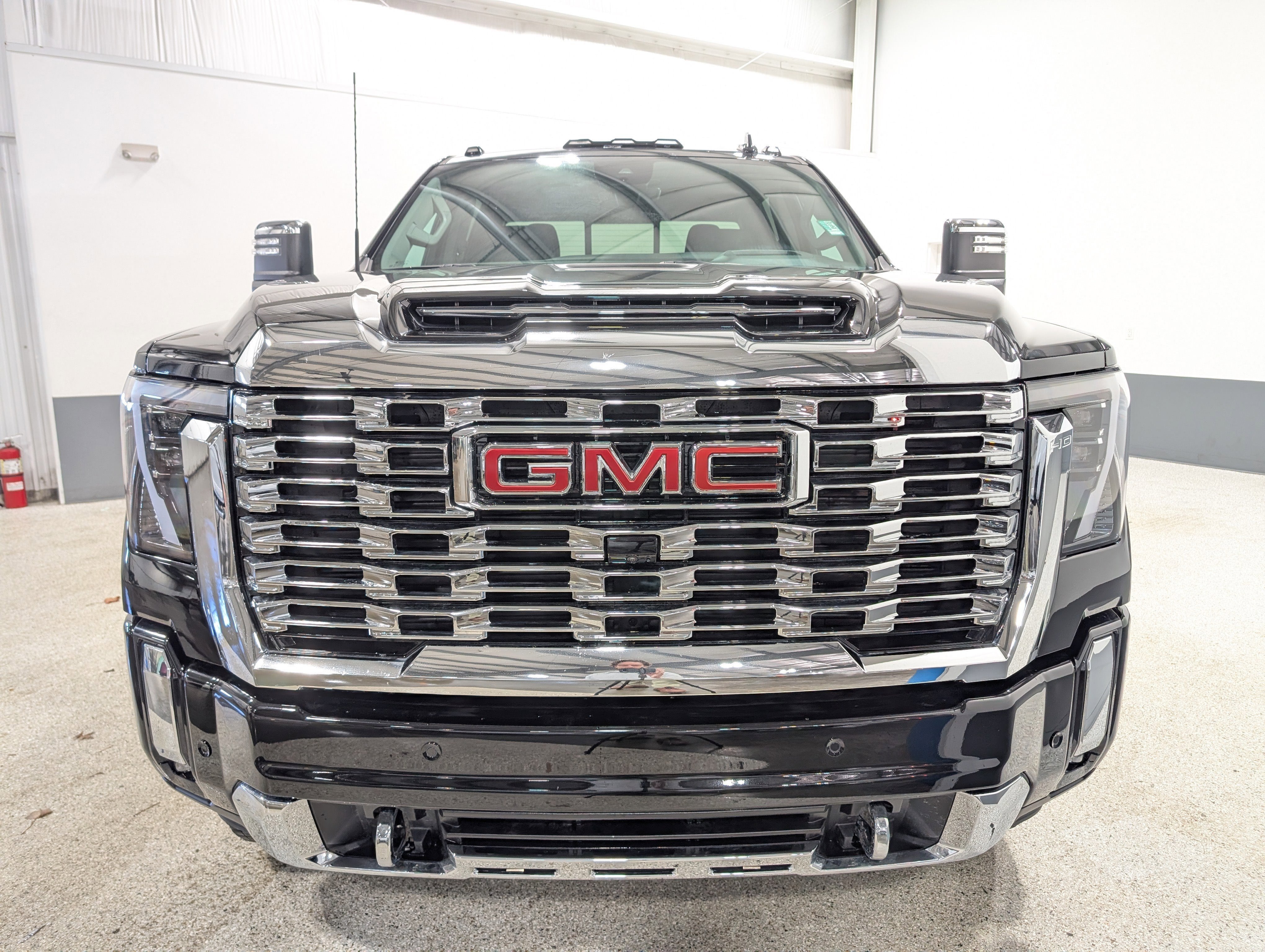 2025 GMC Sierra 3500 HD Denali