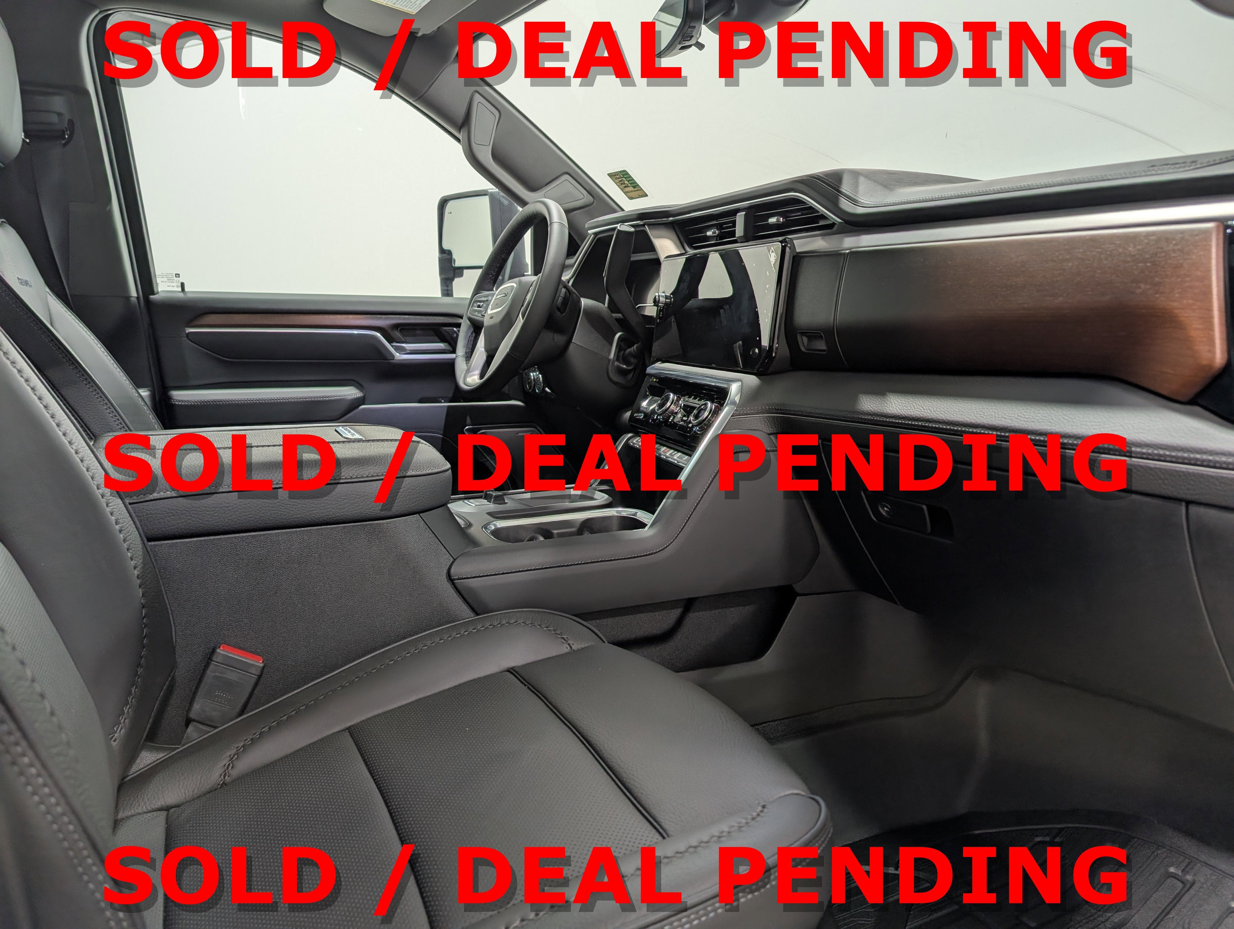 2025 GMC Sierra 3500 HD Denali