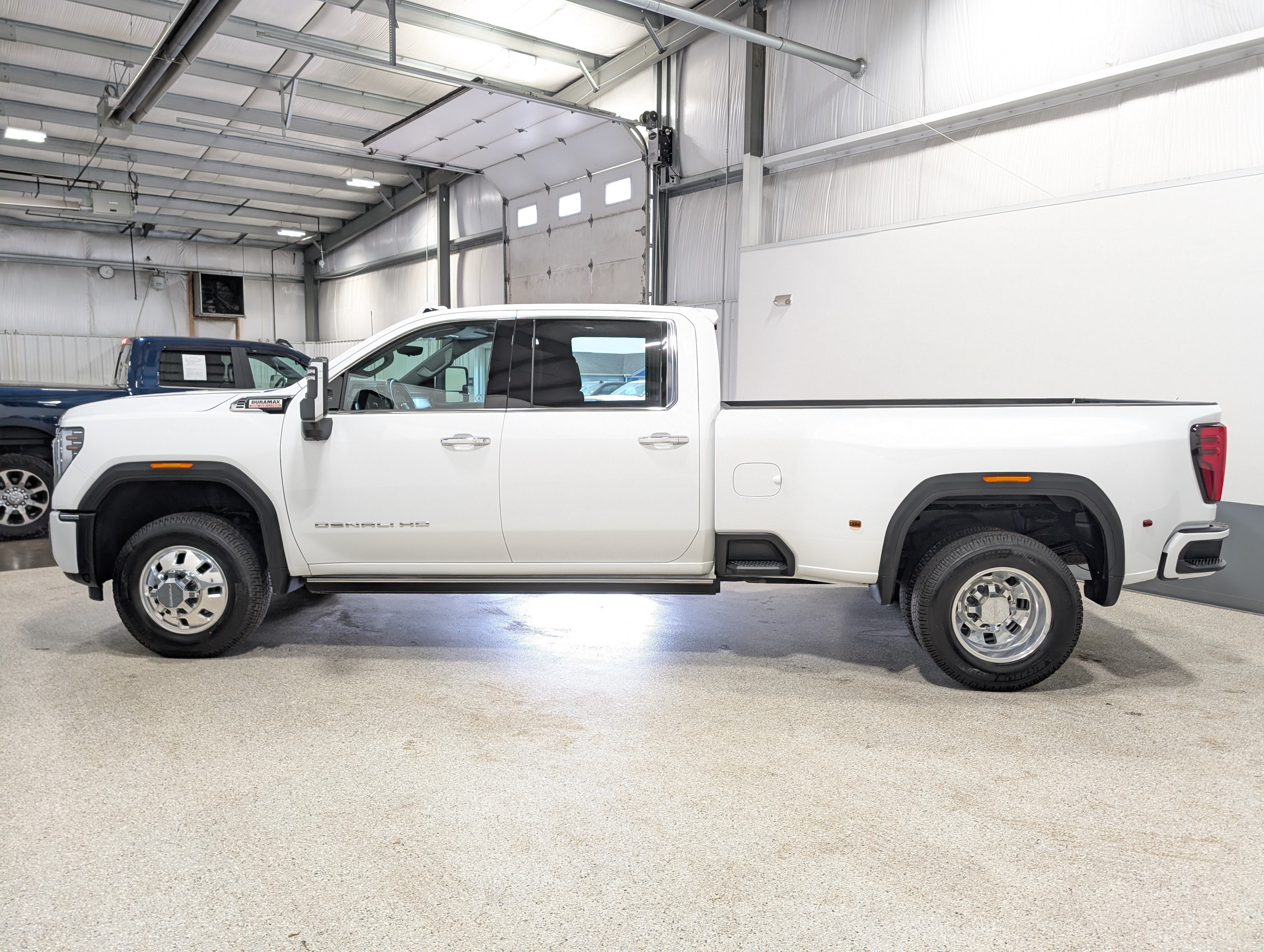 2026 GMC Sierra 3500 HD Denali DRW