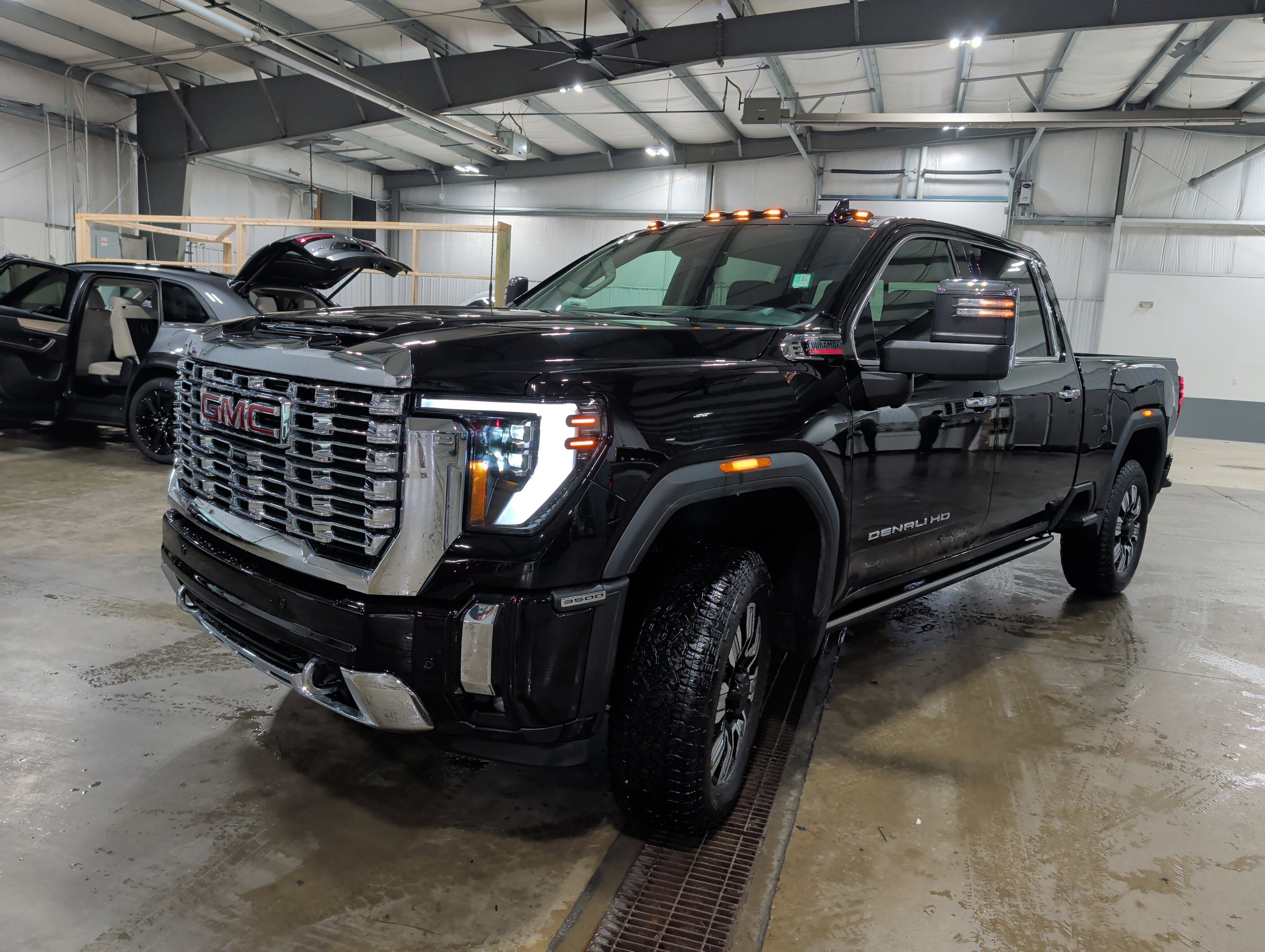 2025 GMC Sierra 3500 HD Denali