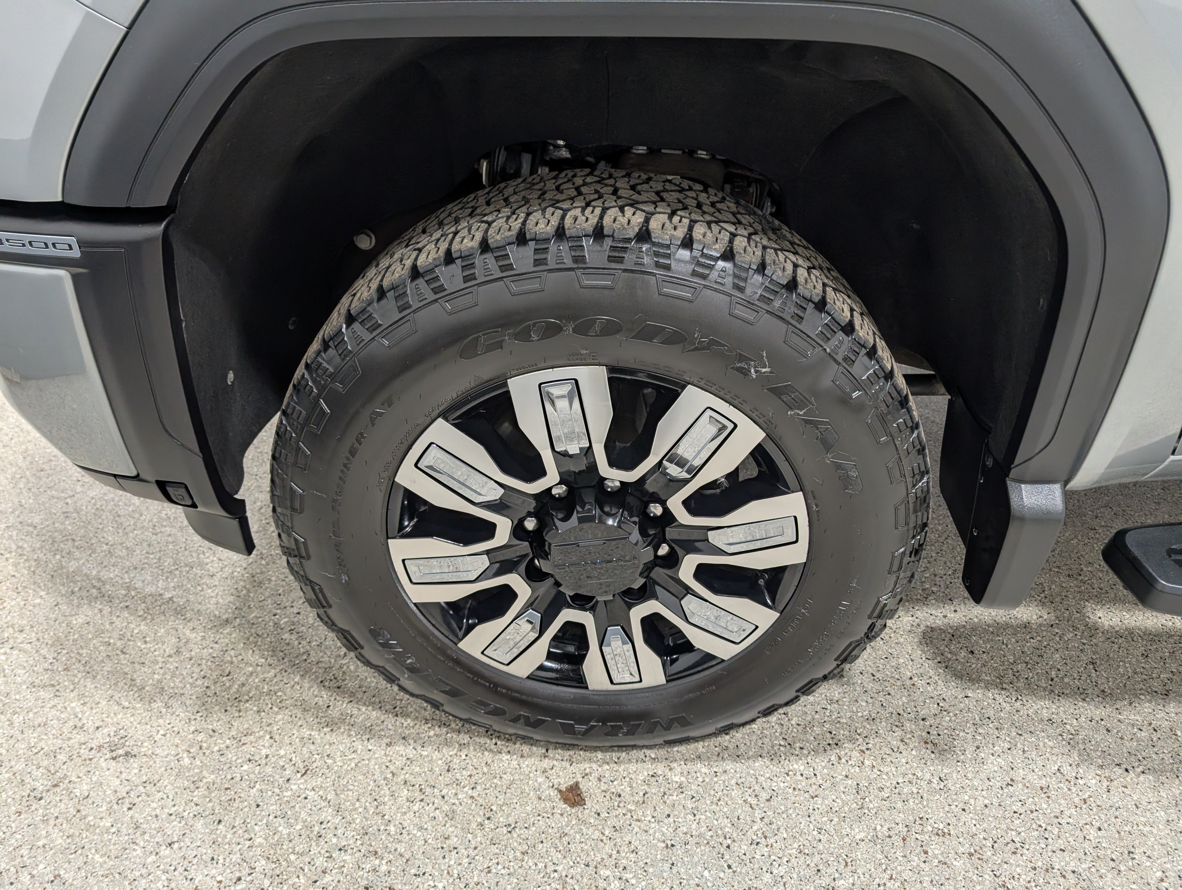 2025 GMC Sierra 3500 HD Denali