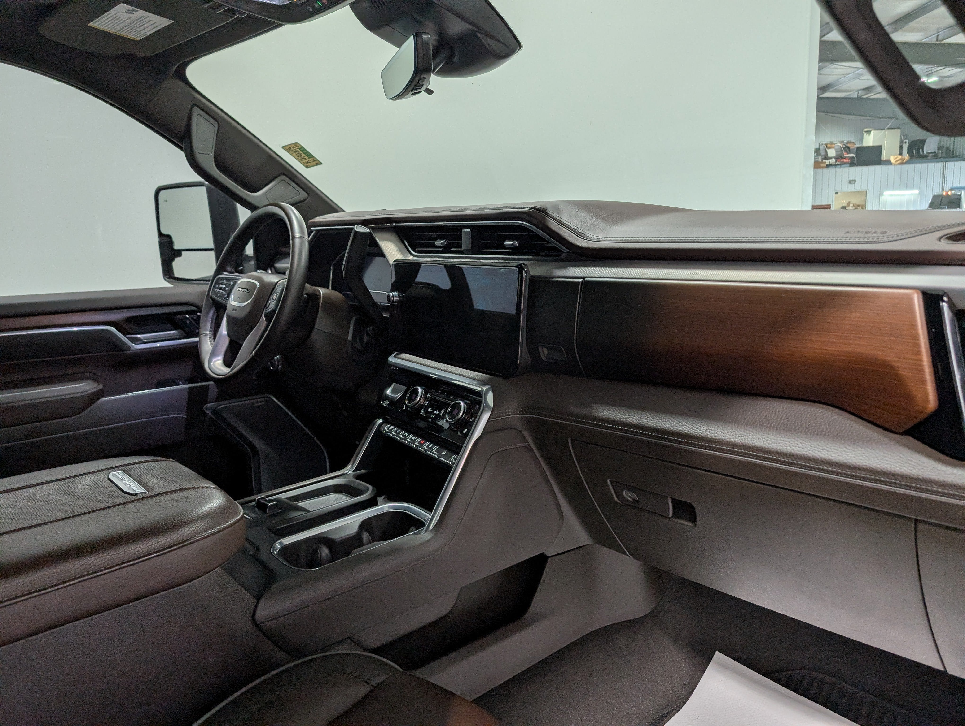 2025 GMC Sierra 3500 HD Denali