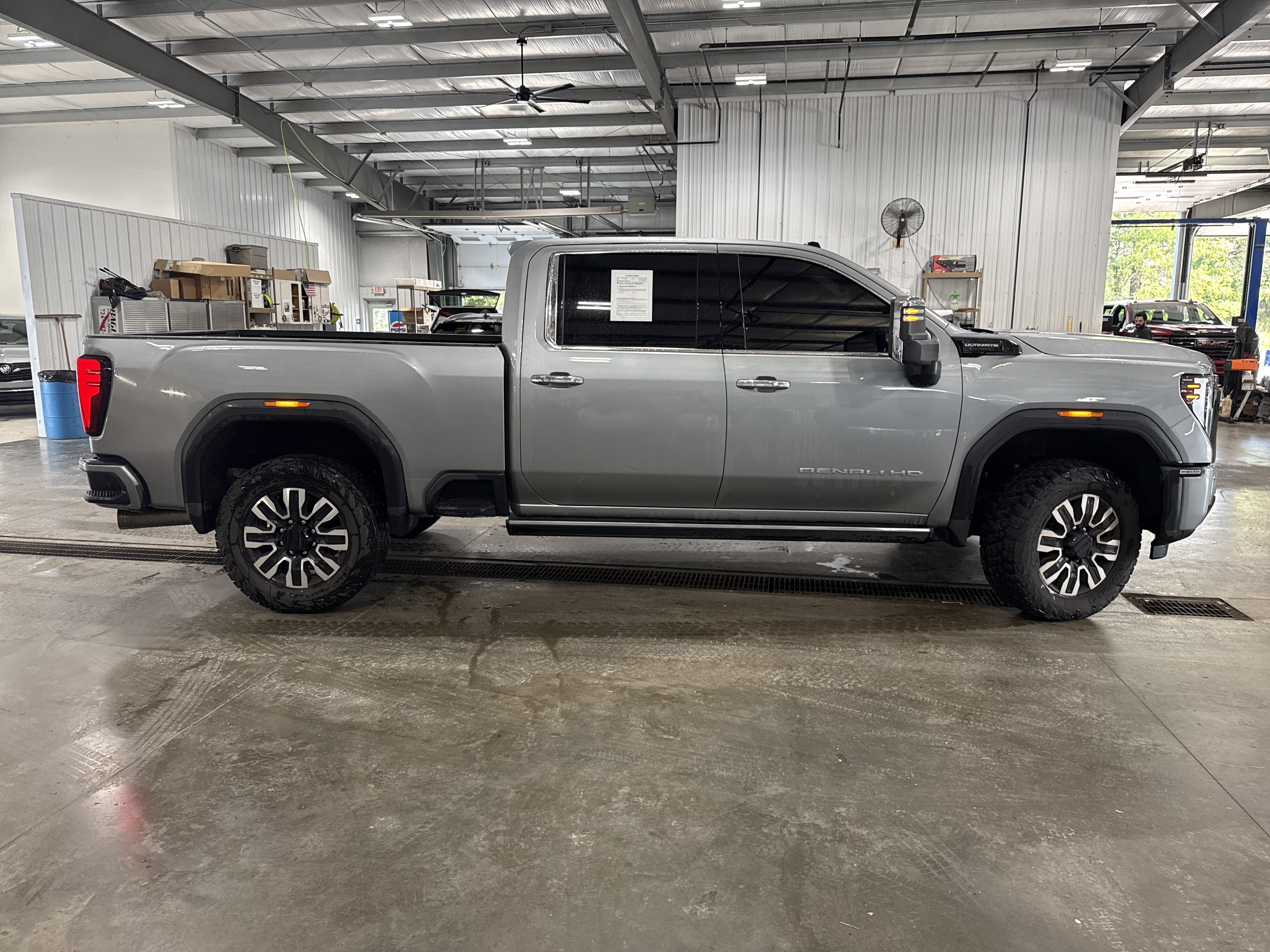 2025 GMC Sierra 2500 HD Denali Ultimate