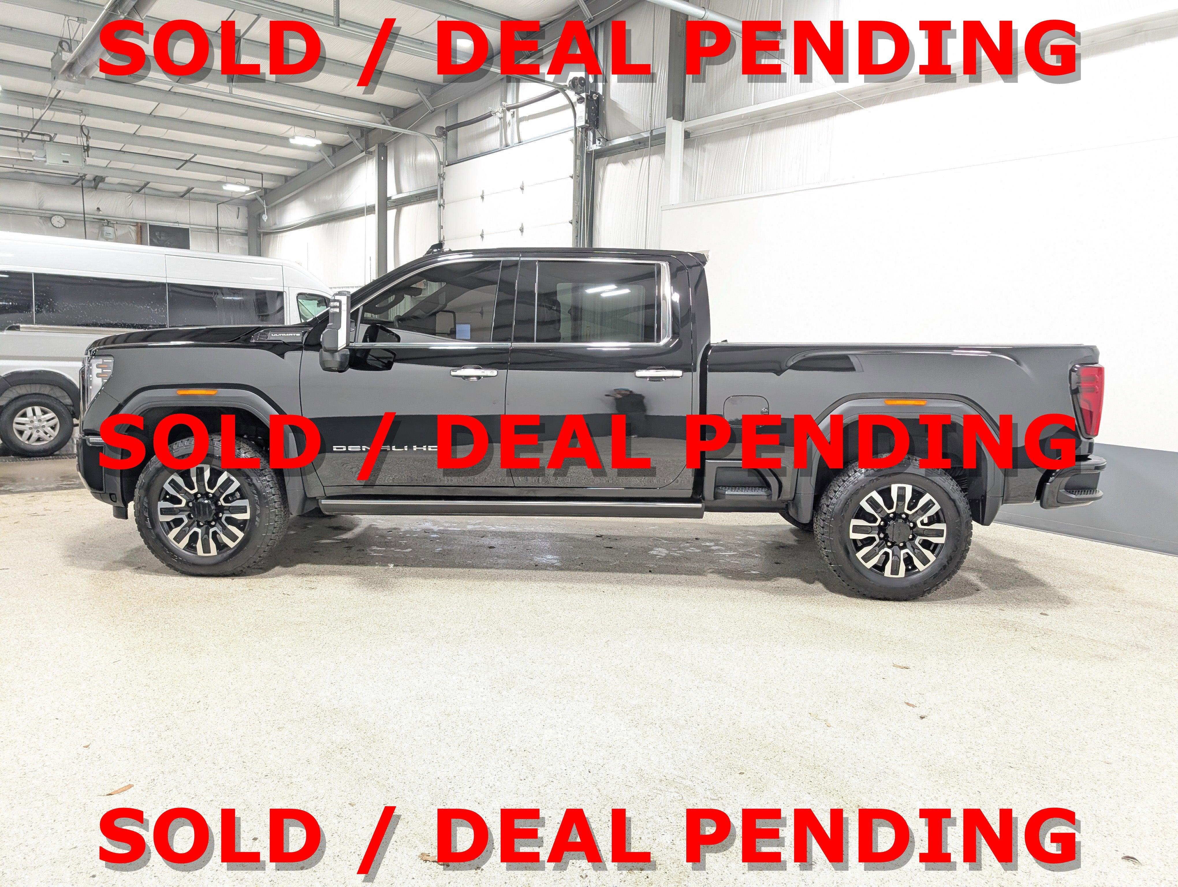 2025 GMC Sierra 2500 HD Denali Ultimate