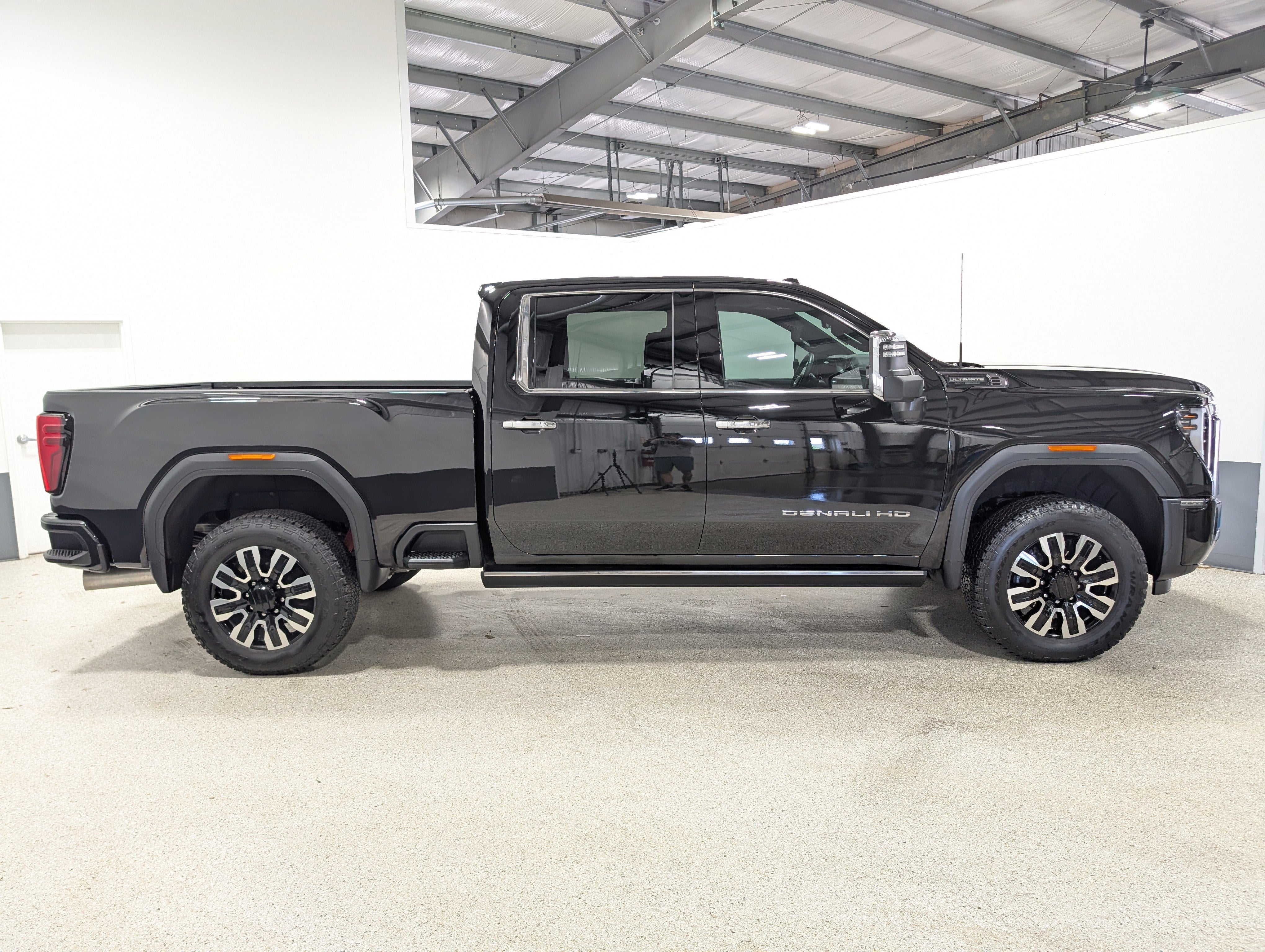 2025 GMC Sierra 2500 HD Denali Ultimate