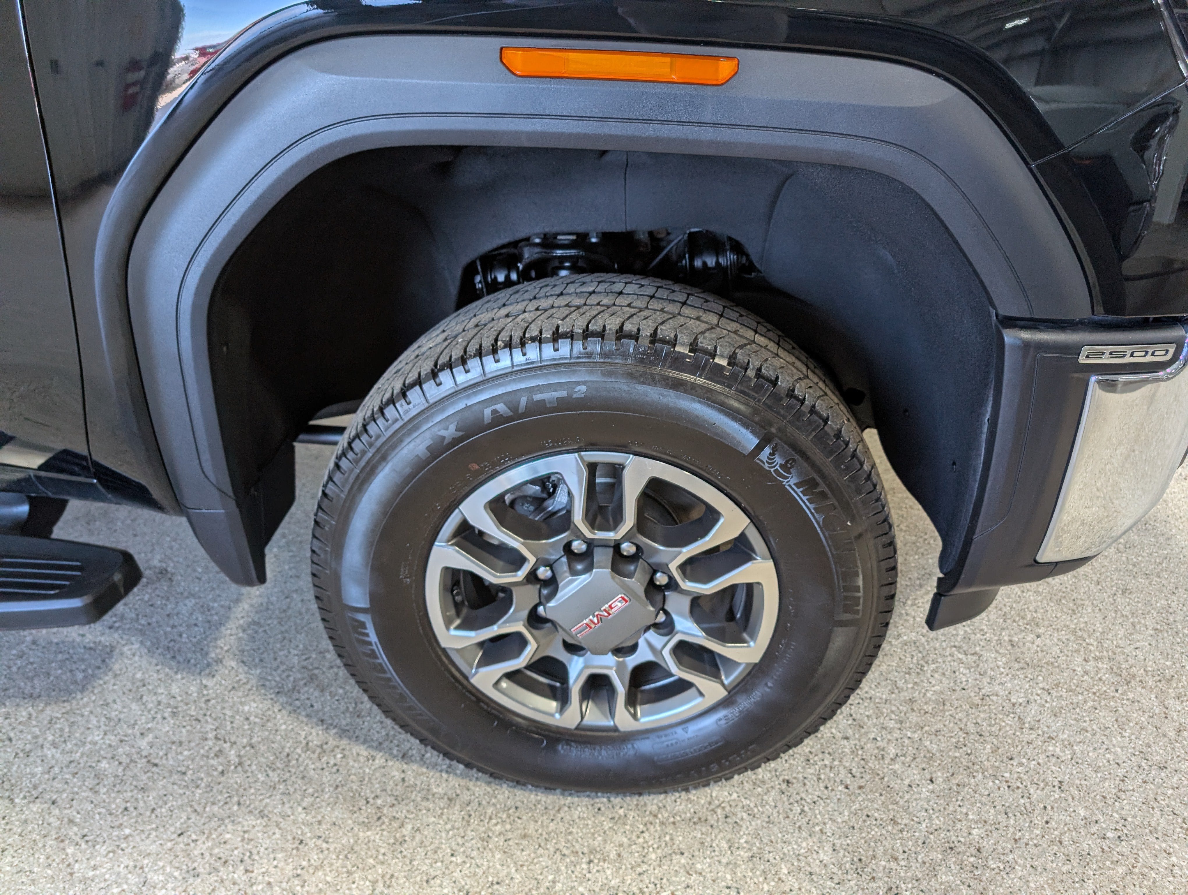 2025 GMC Sierra 2500 HD SLE