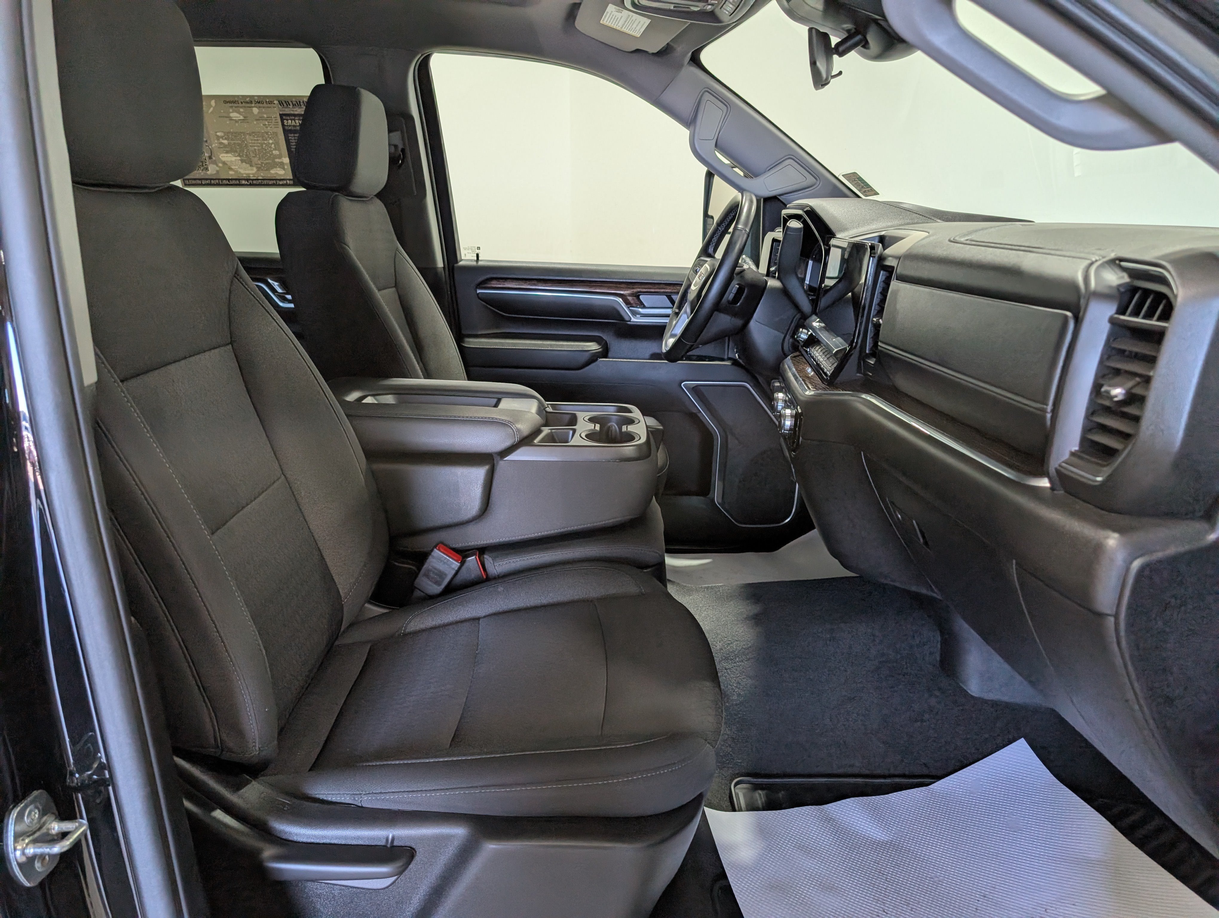 2025 GMC Sierra 2500 HD SLE