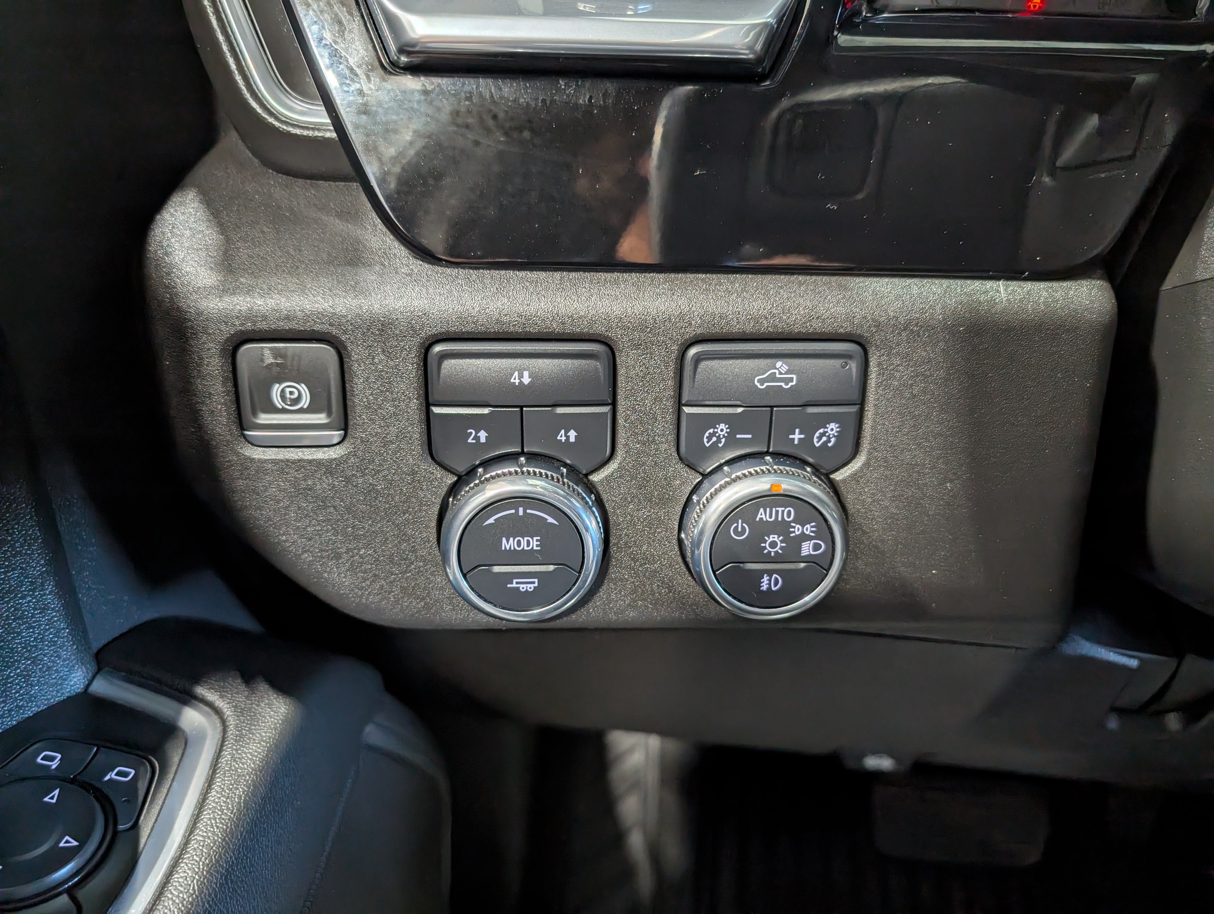2025 GMC Sierra 2500 HD SLE