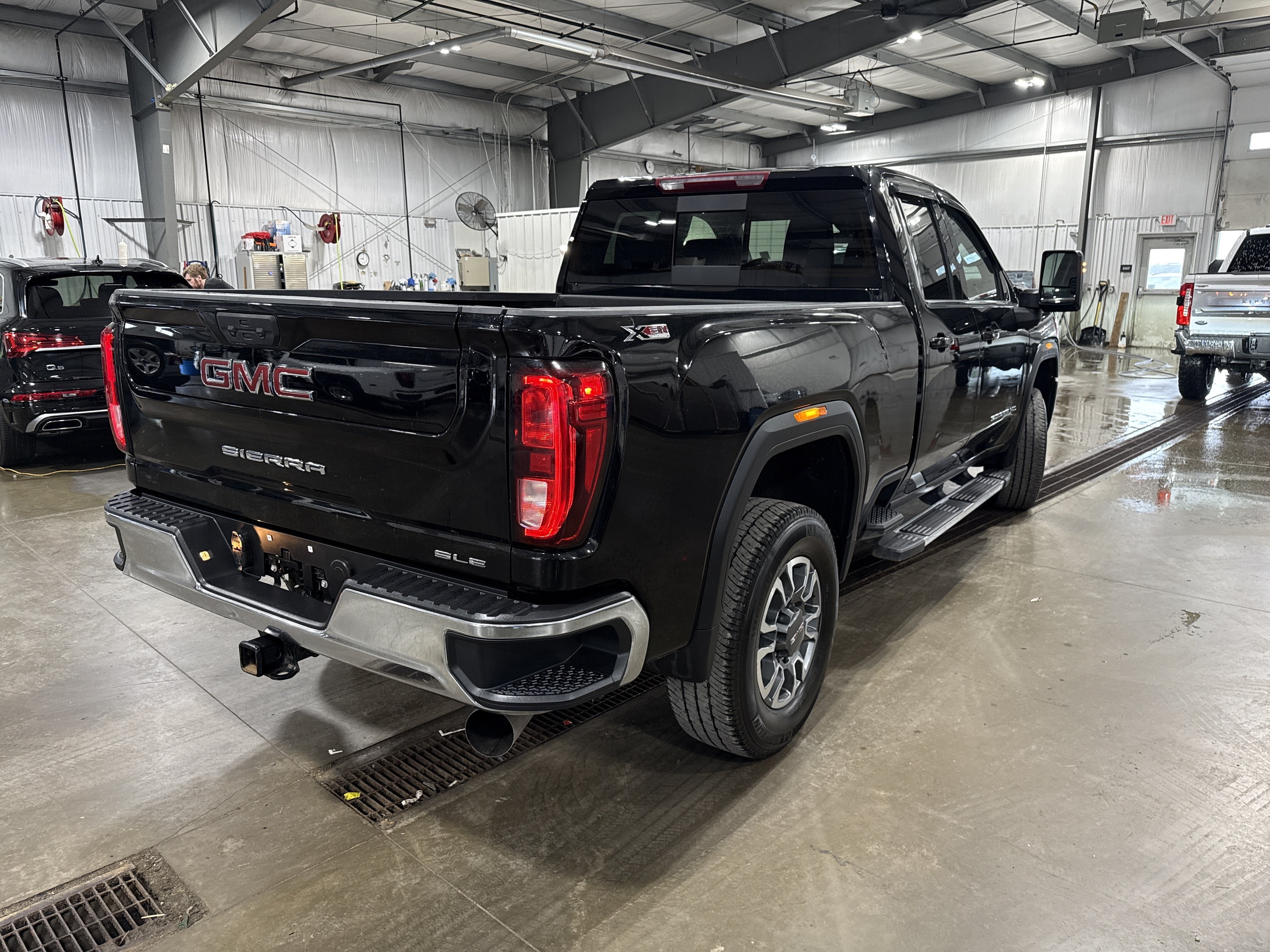 2025 GMC Sierra 2500 HD SLE