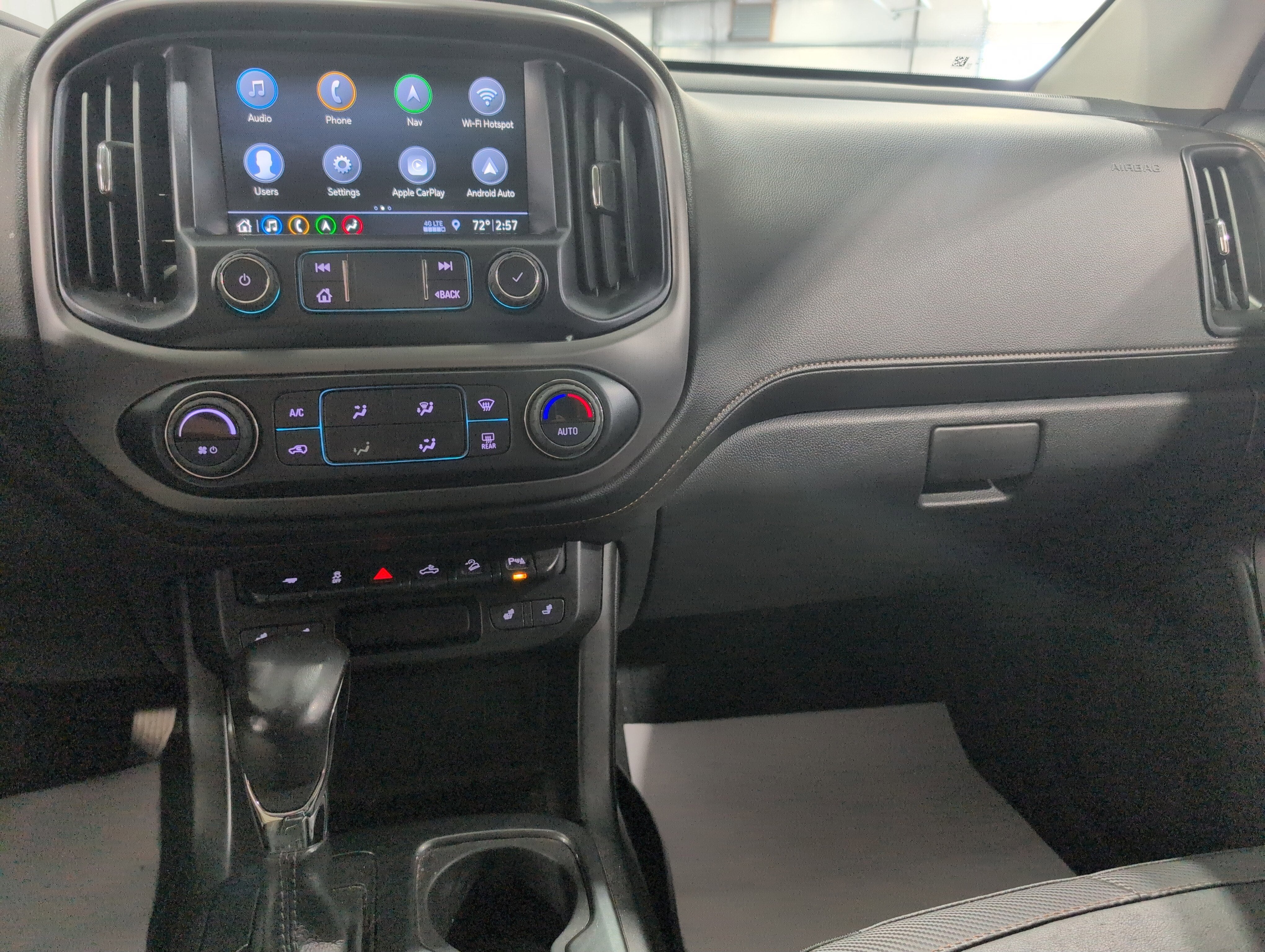 2022 GMC Canyon AT4 - Leather