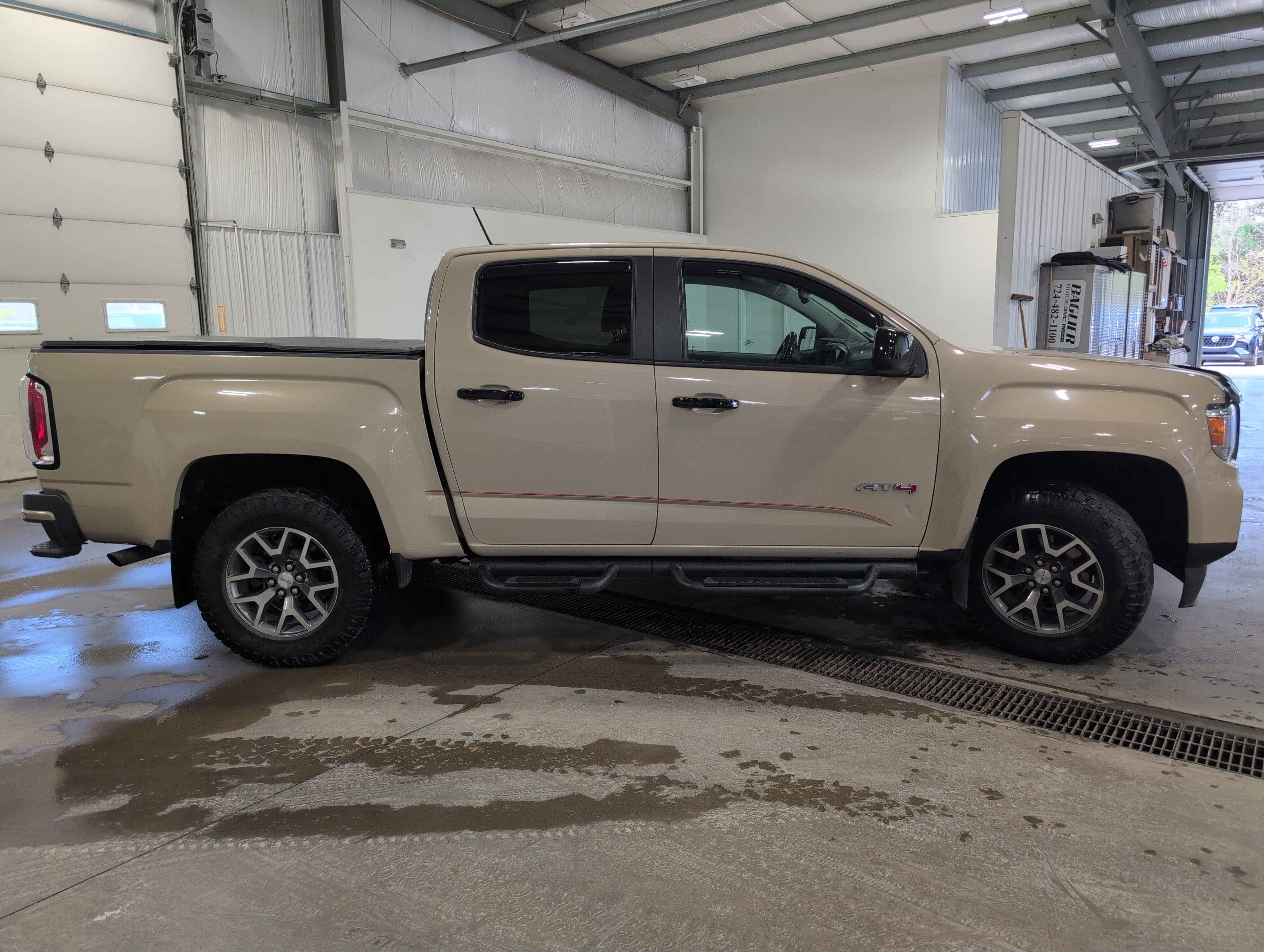 2022 GMC Canyon AT4 - Leather