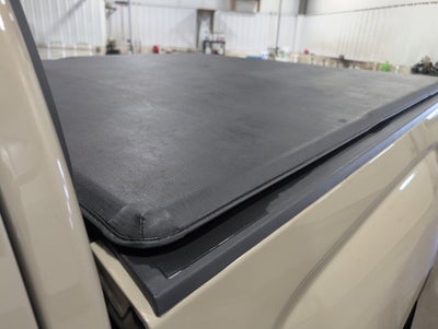 2022 GMC Canyon AT4 - Leather