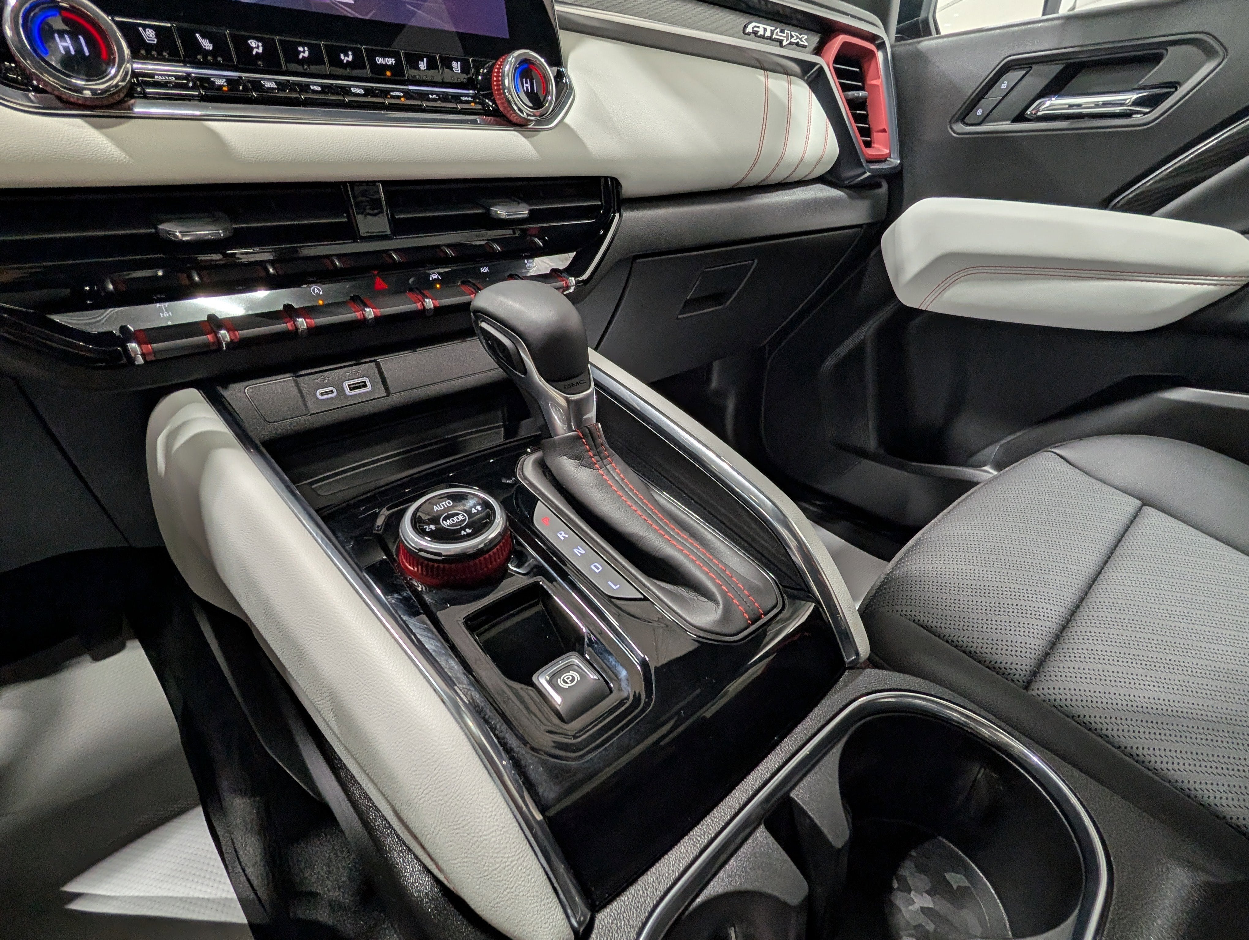 2026 GMC Canyon AT4X