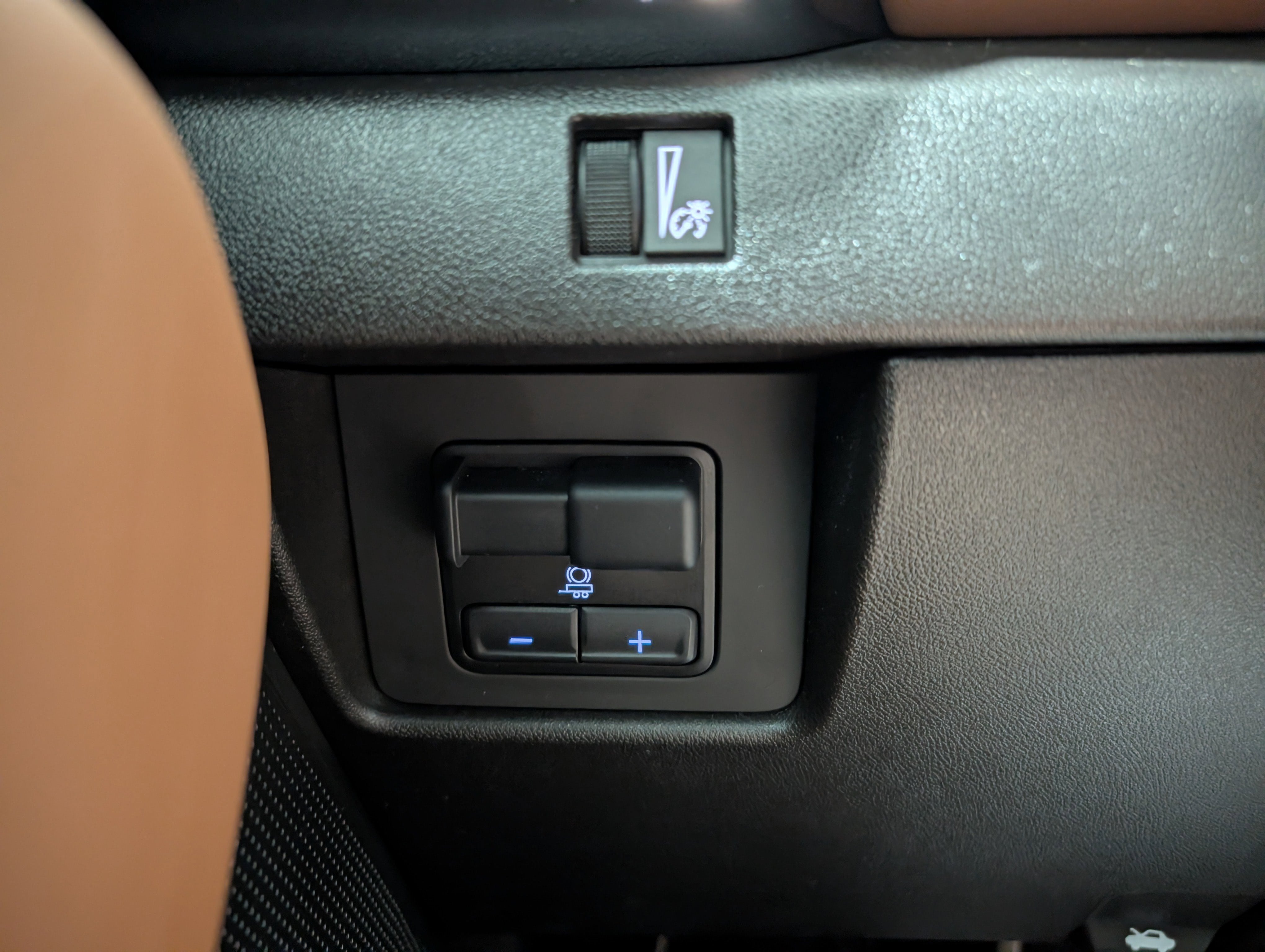 2024 GMC Canyon AT4 - Photo 25