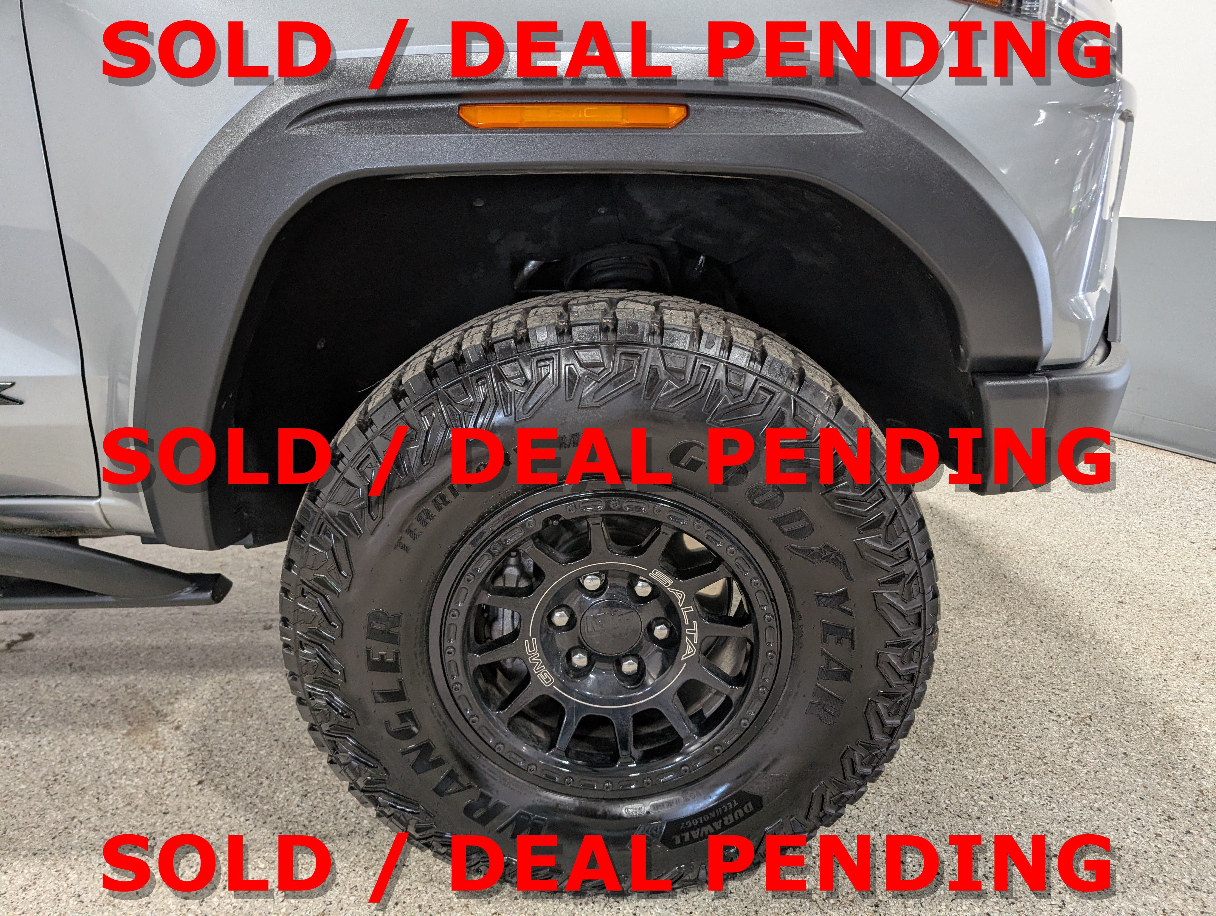 2024 GMC Canyon AT4X