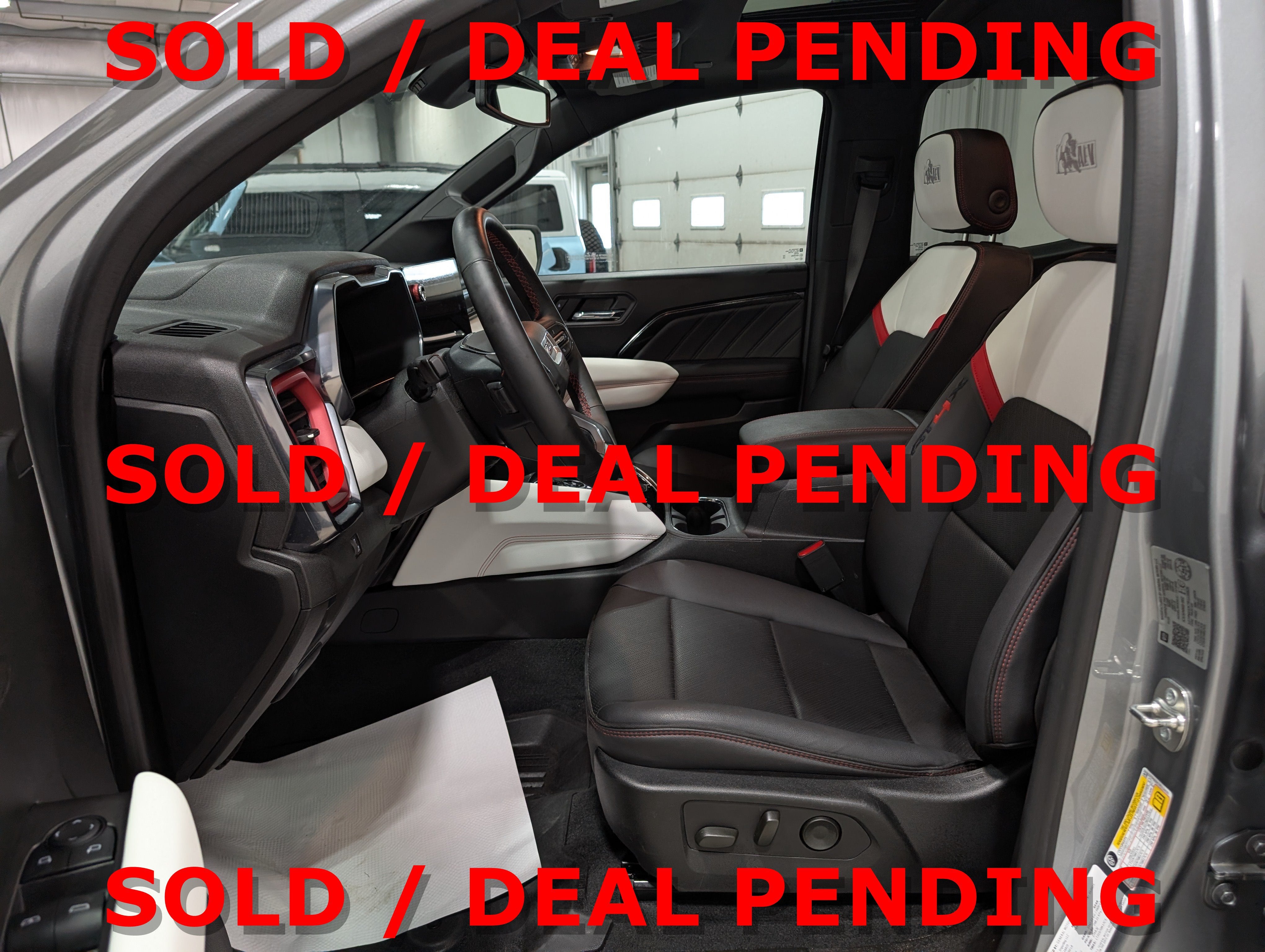 2024 GMC Canyon AT4X