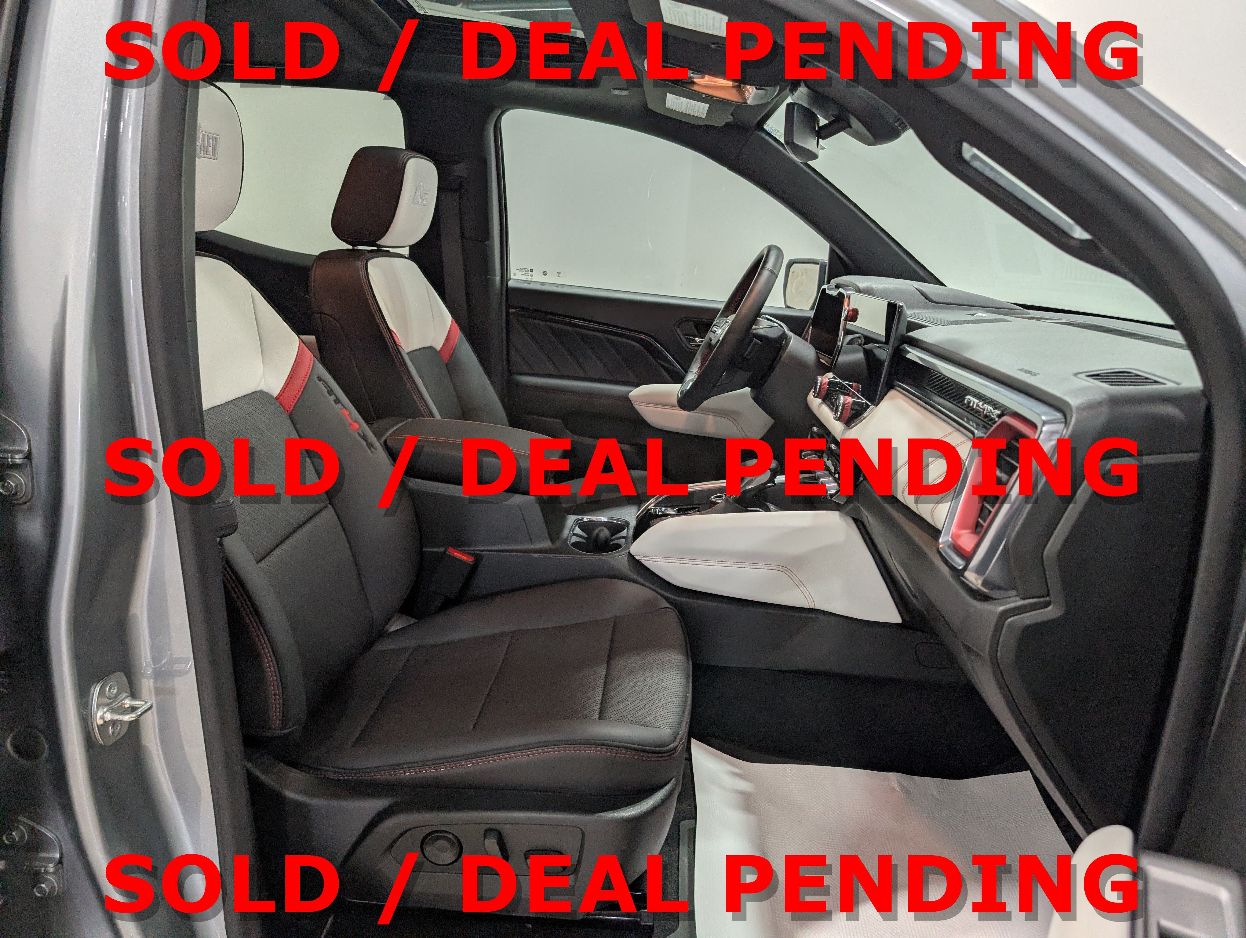 2024 GMC Canyon AT4X