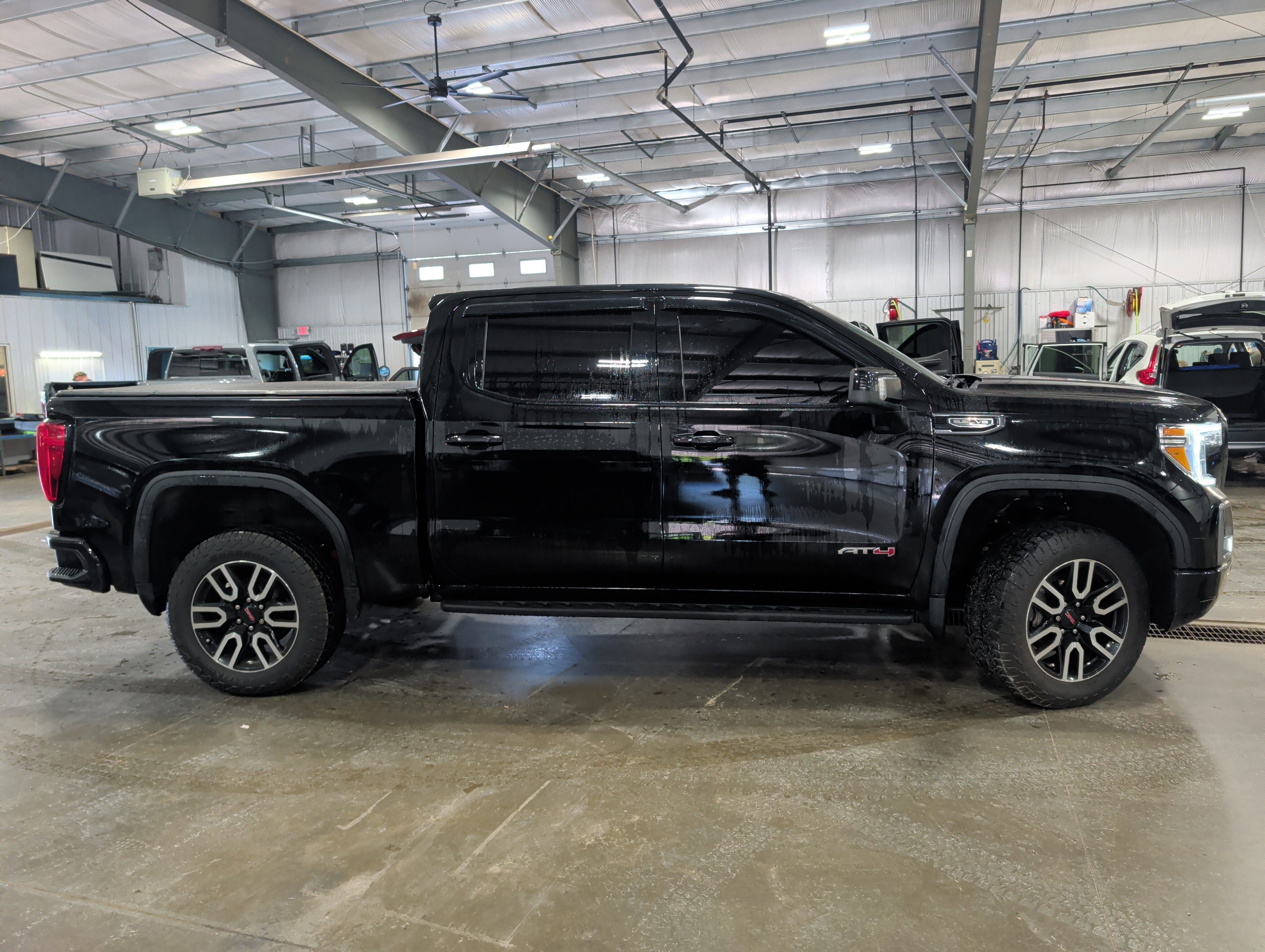 2021 GMC Sierra 1500 AT4