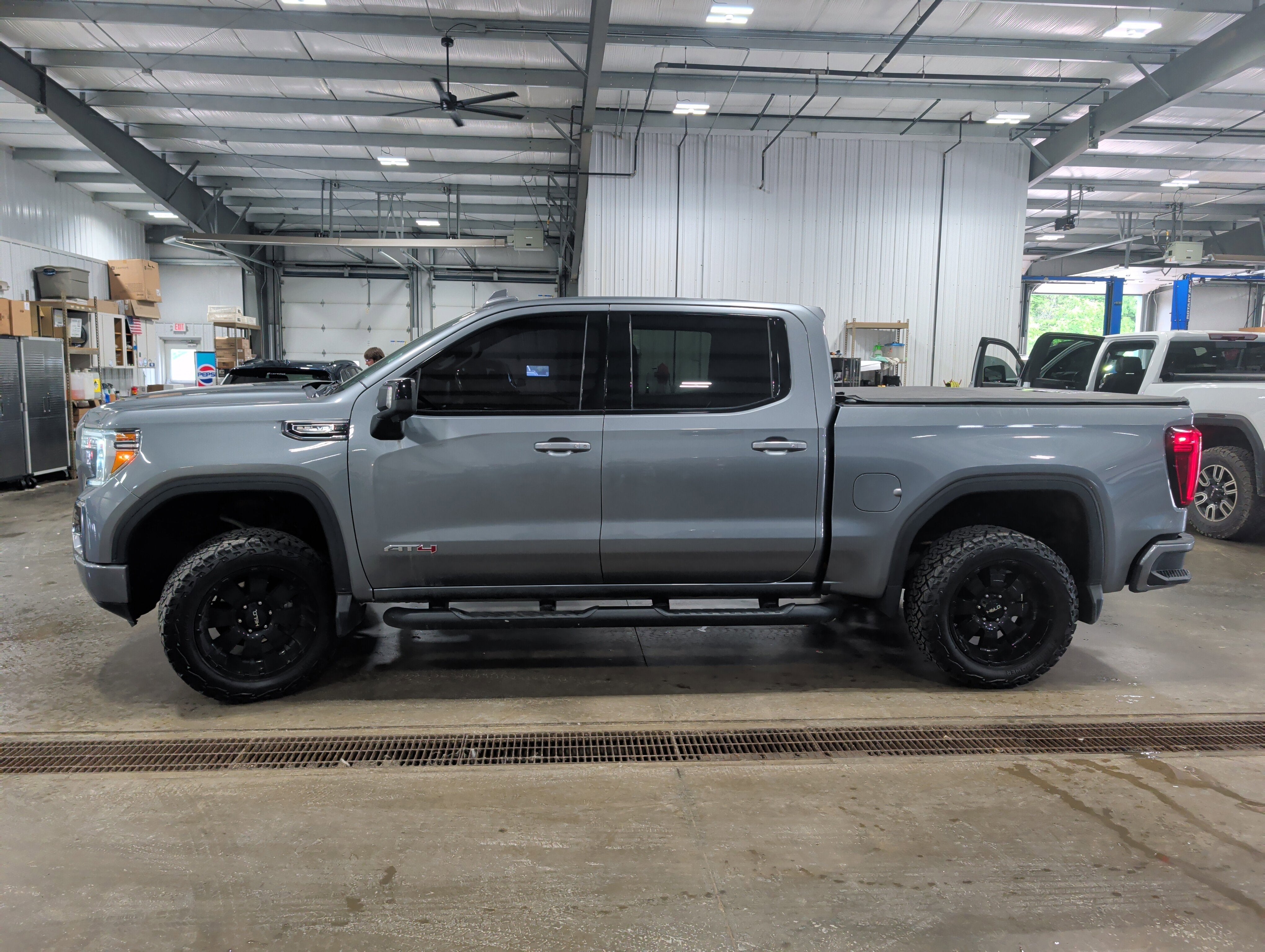 2019 GMC Sierra 1500 AT4