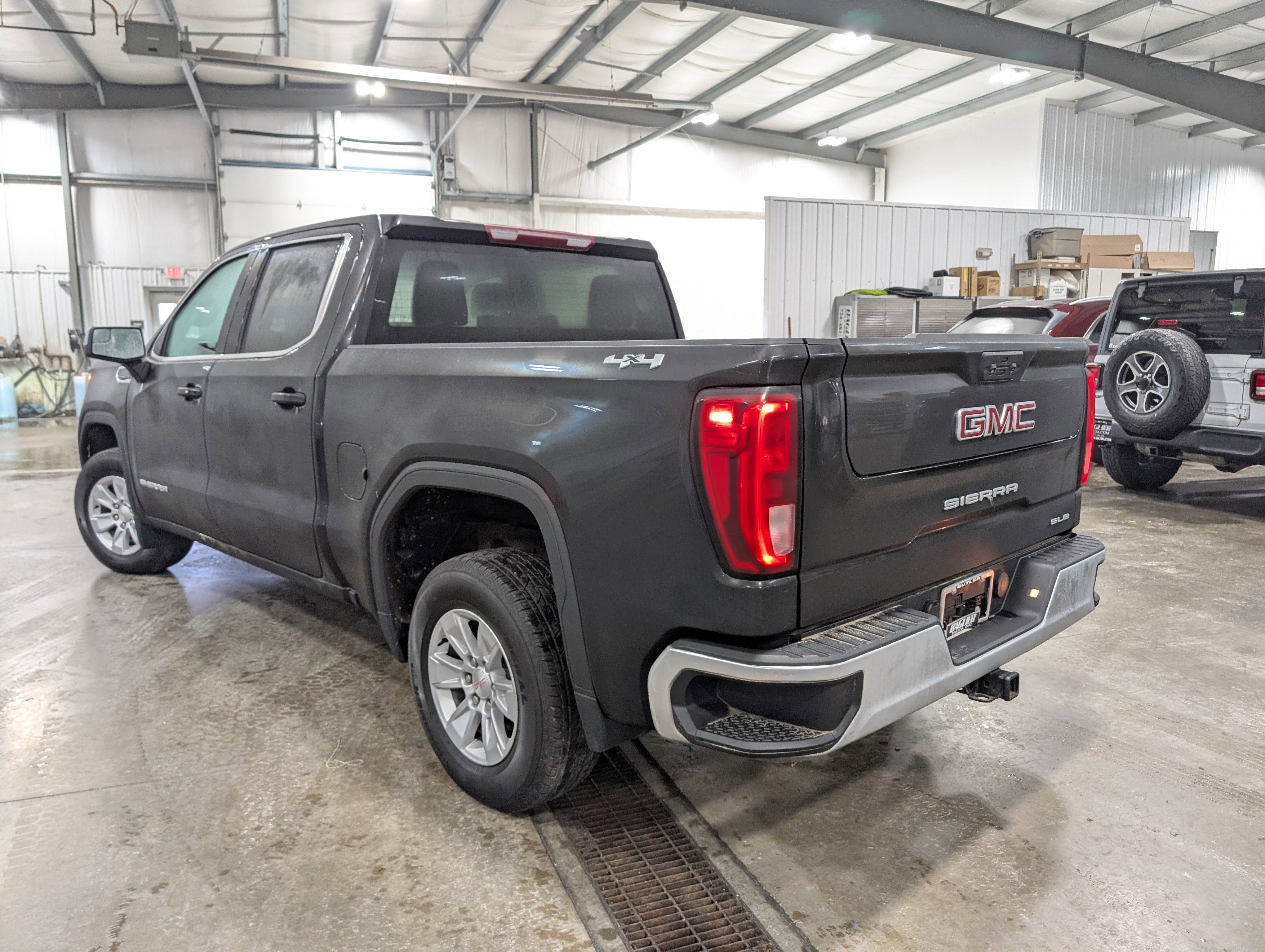 2023 GMC Sierra 1500 SLE
