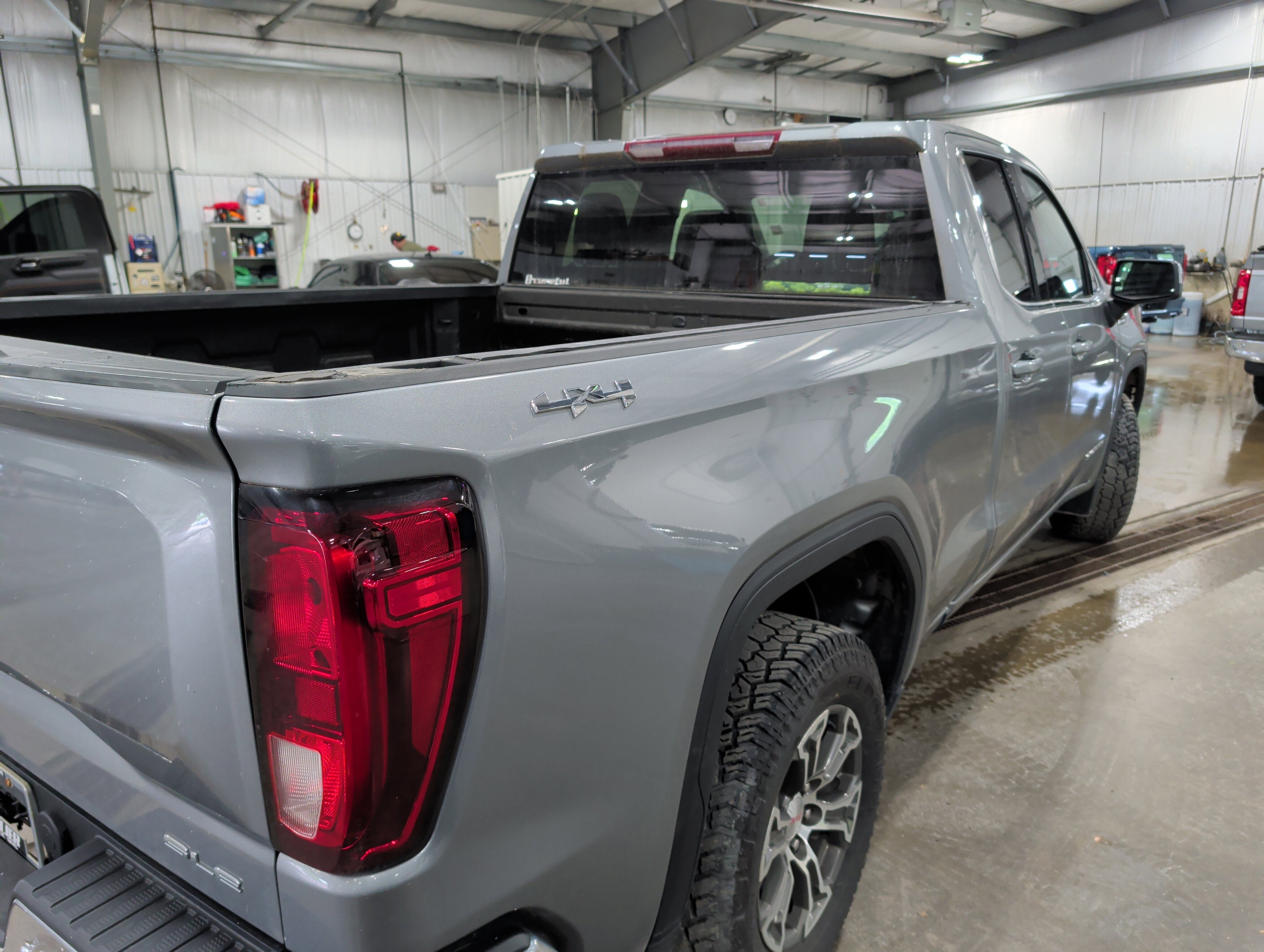 2023 GMC Sierra 1500 SLE