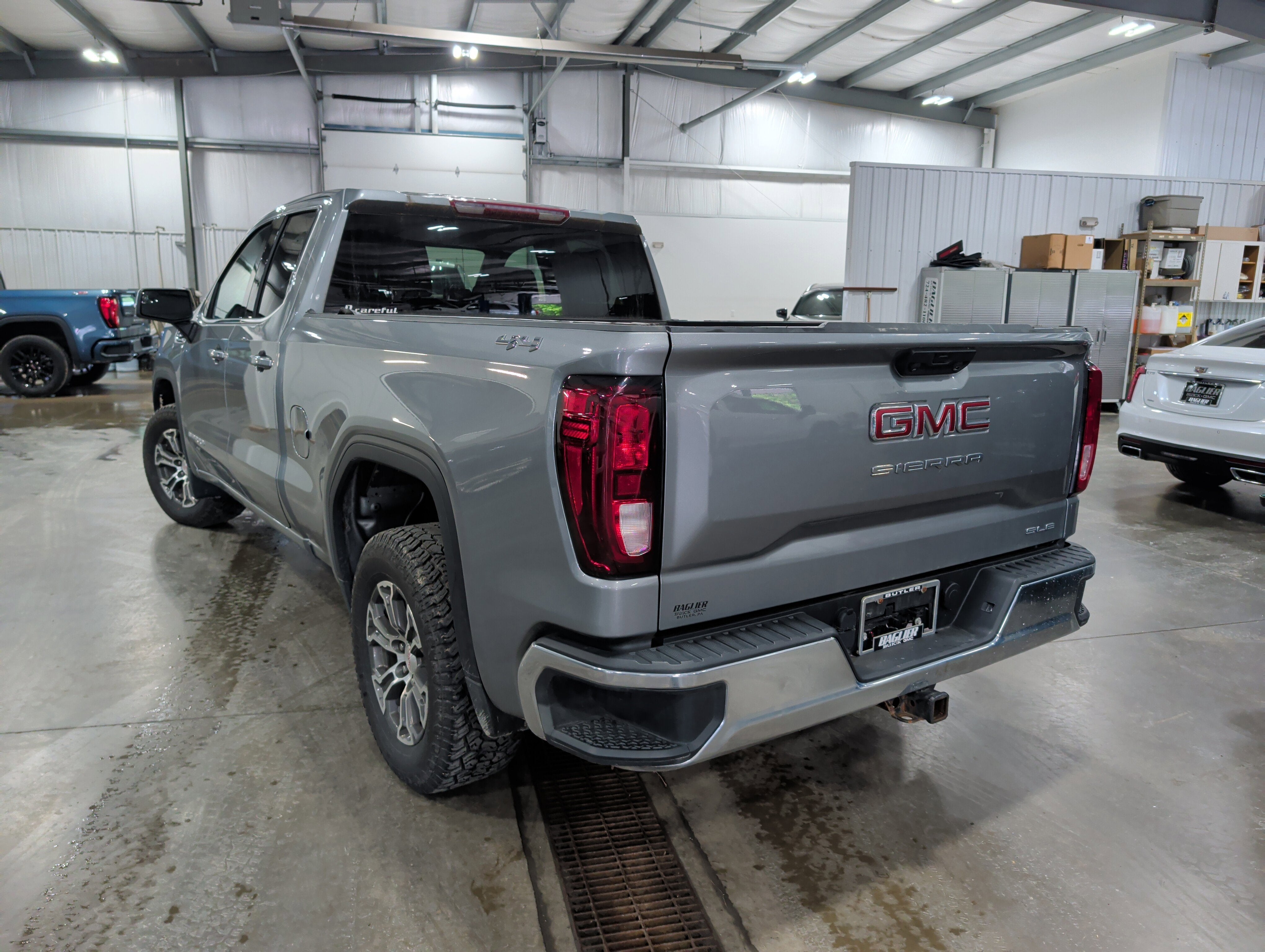 2023 GMC Sierra 1500 SLE