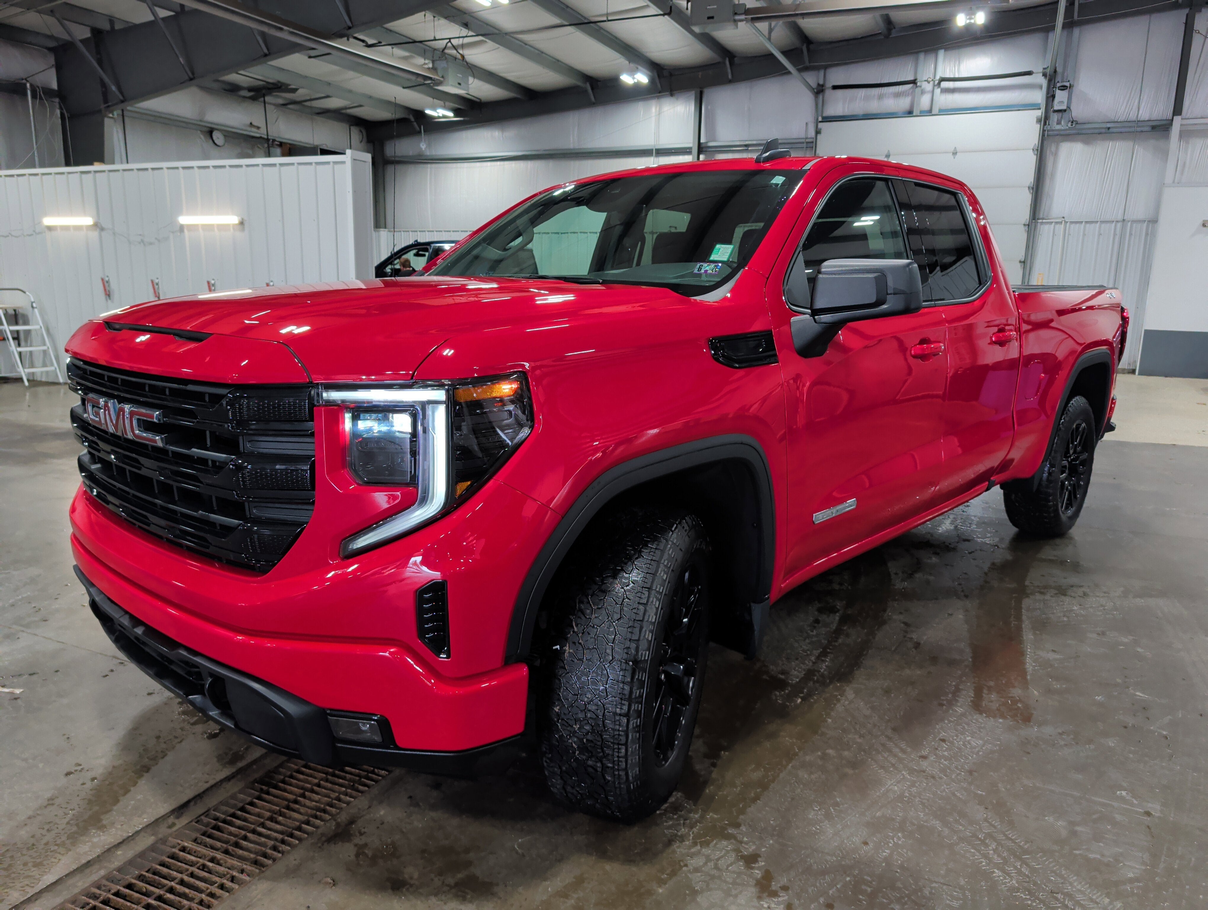 2023 GMC Sierra 1500 Elevation