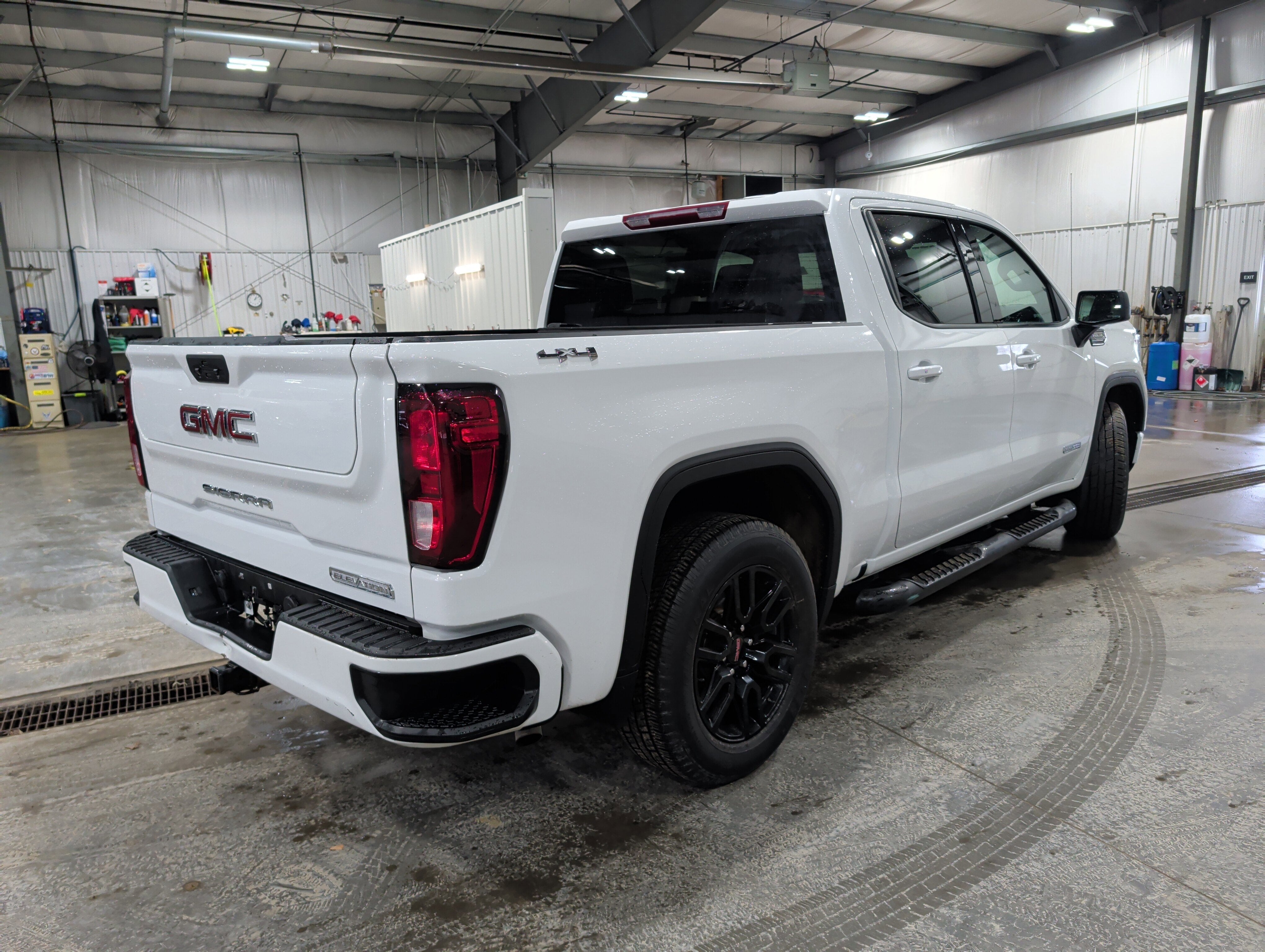 2022 GMC Sierra 1500 Limited Elevation