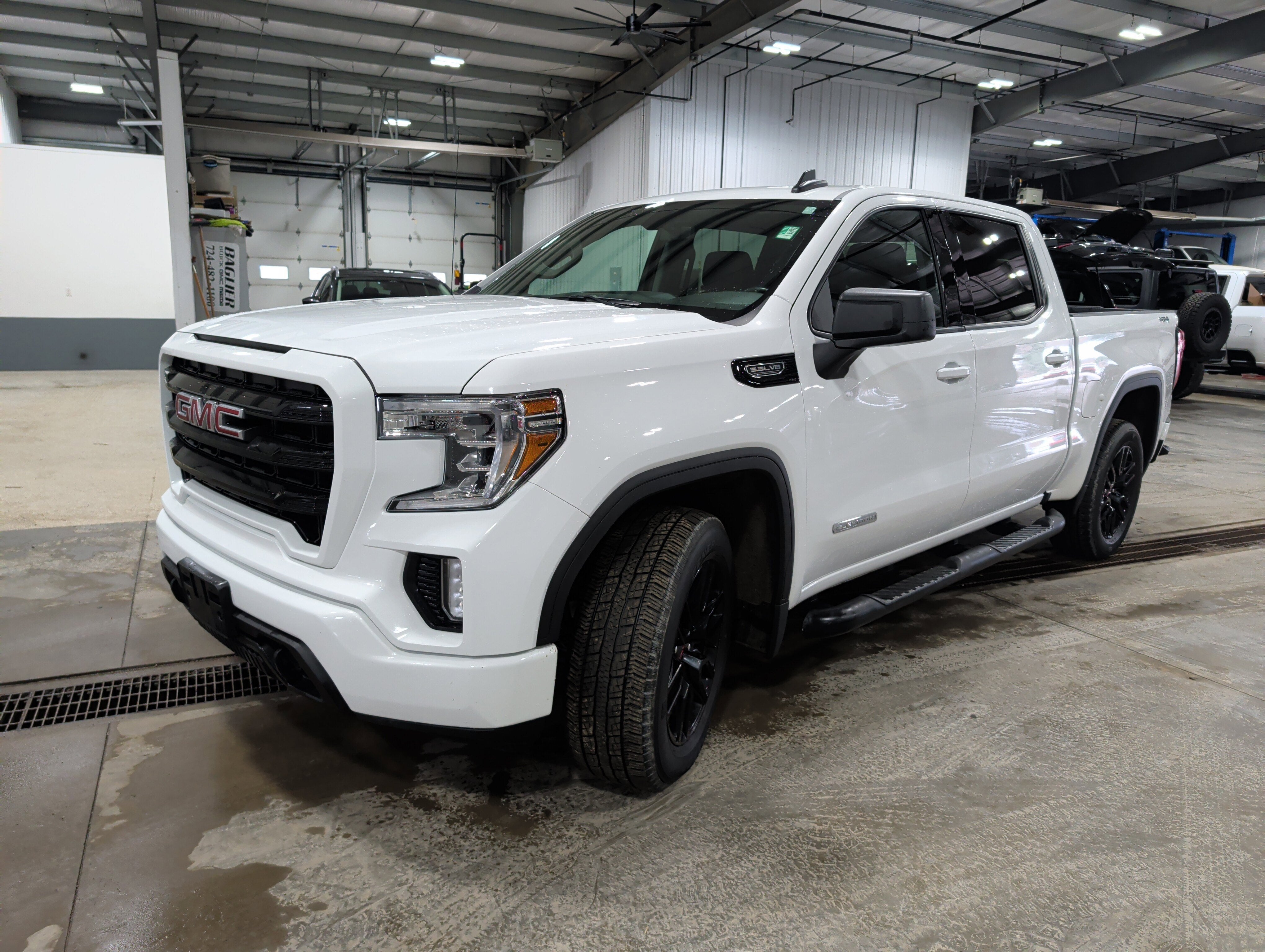 2022 GMC Sierra 1500 Limited Elevation