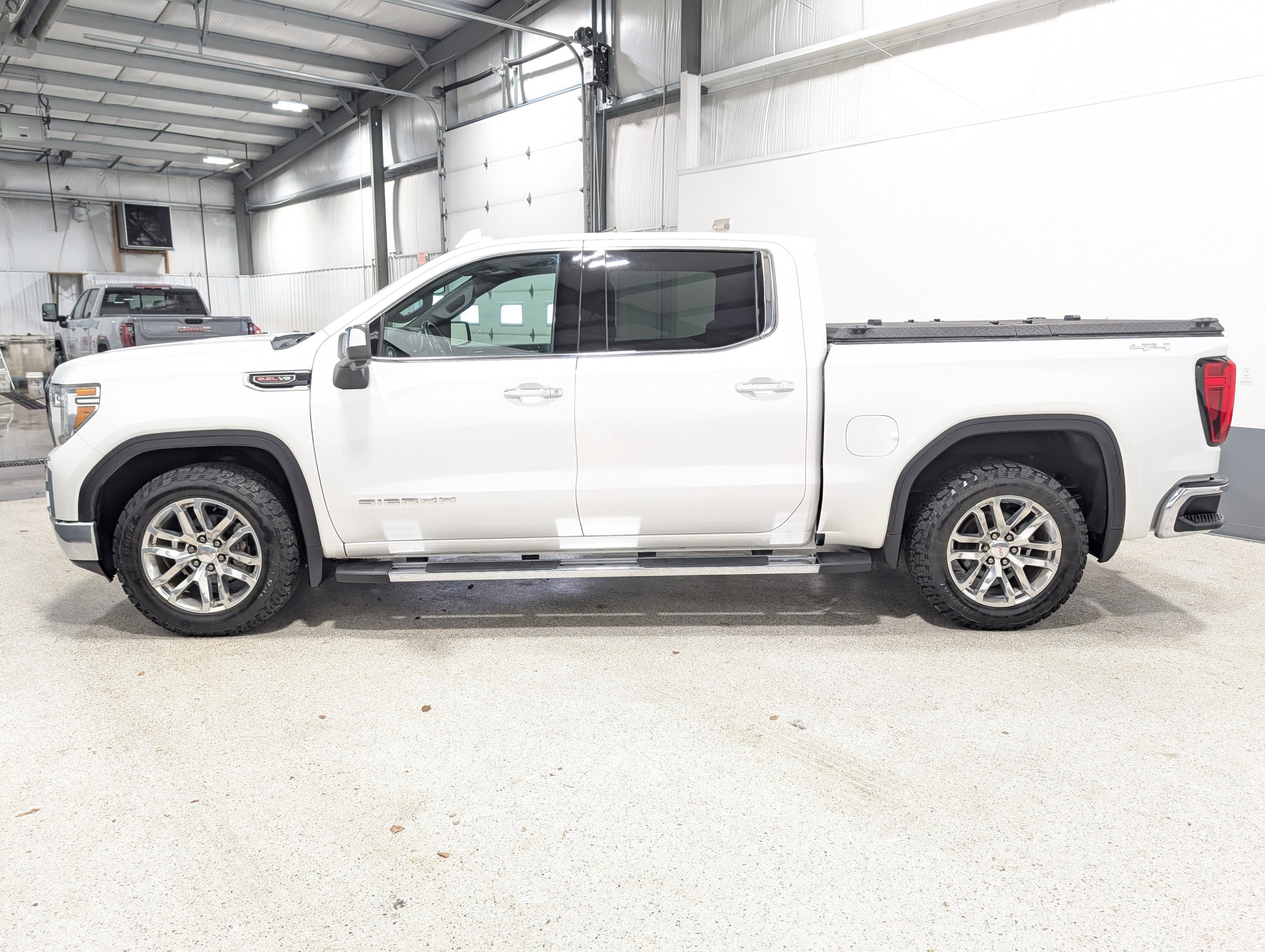 2019 GMC Sierra 1500 SLT