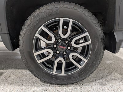 2022 GMC Sierra 1500 Limited AT4